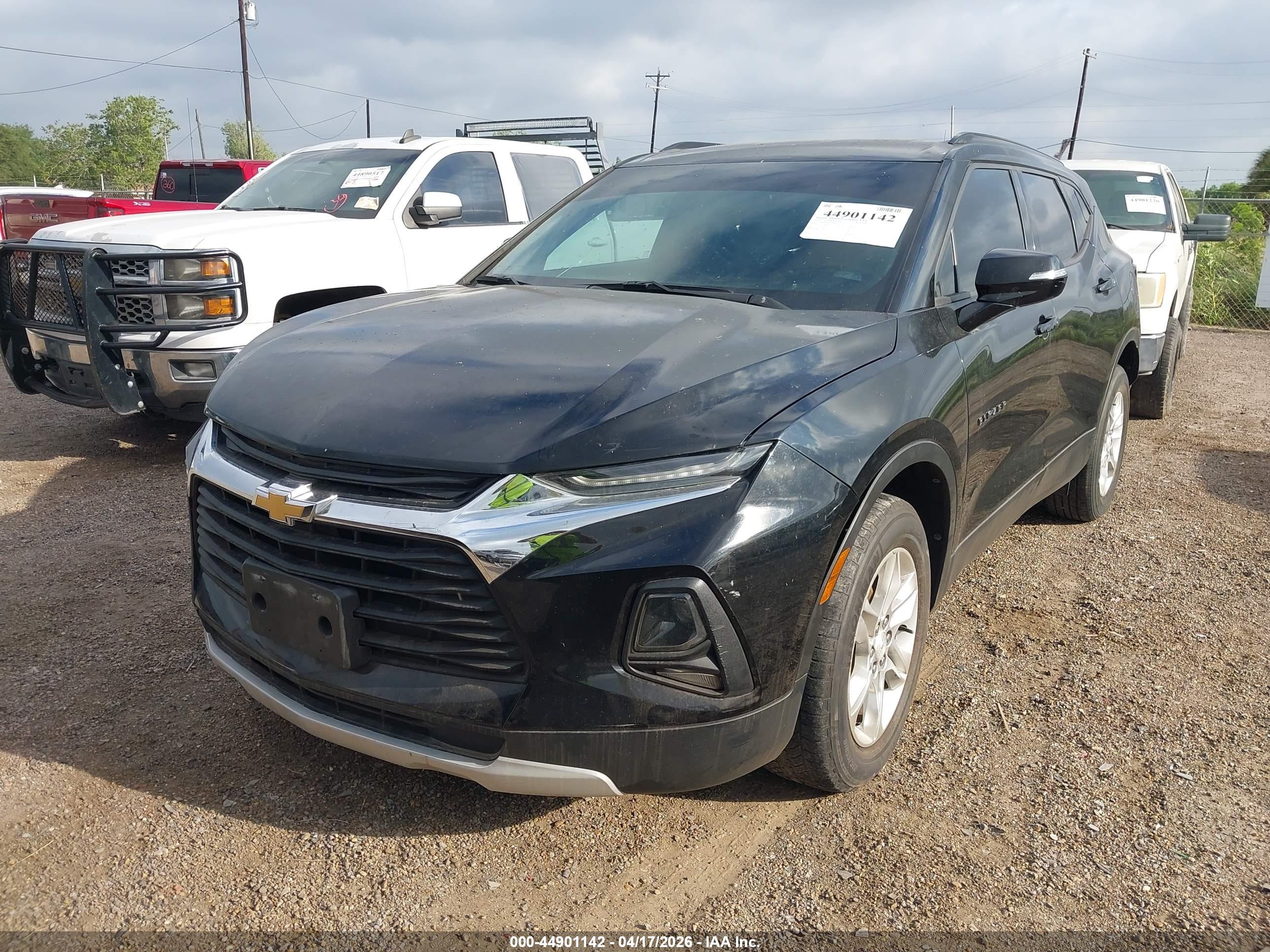 CHEVROLET BLAZER image 6