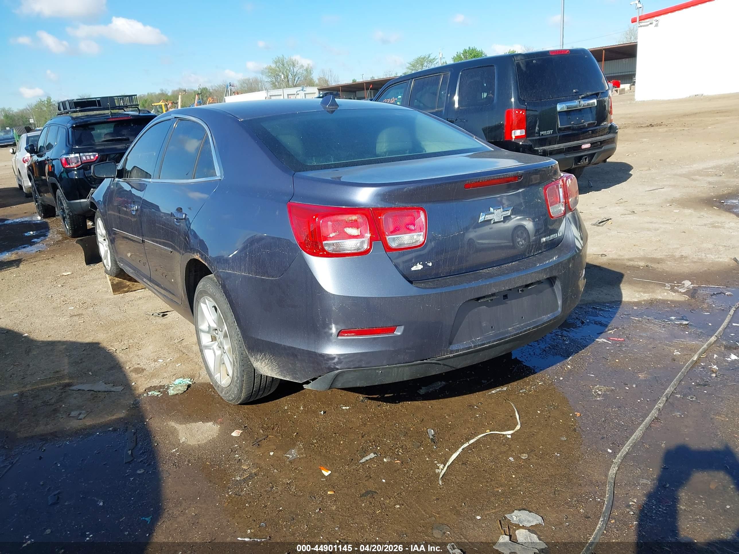 CHEVROLET MALIBU image 3