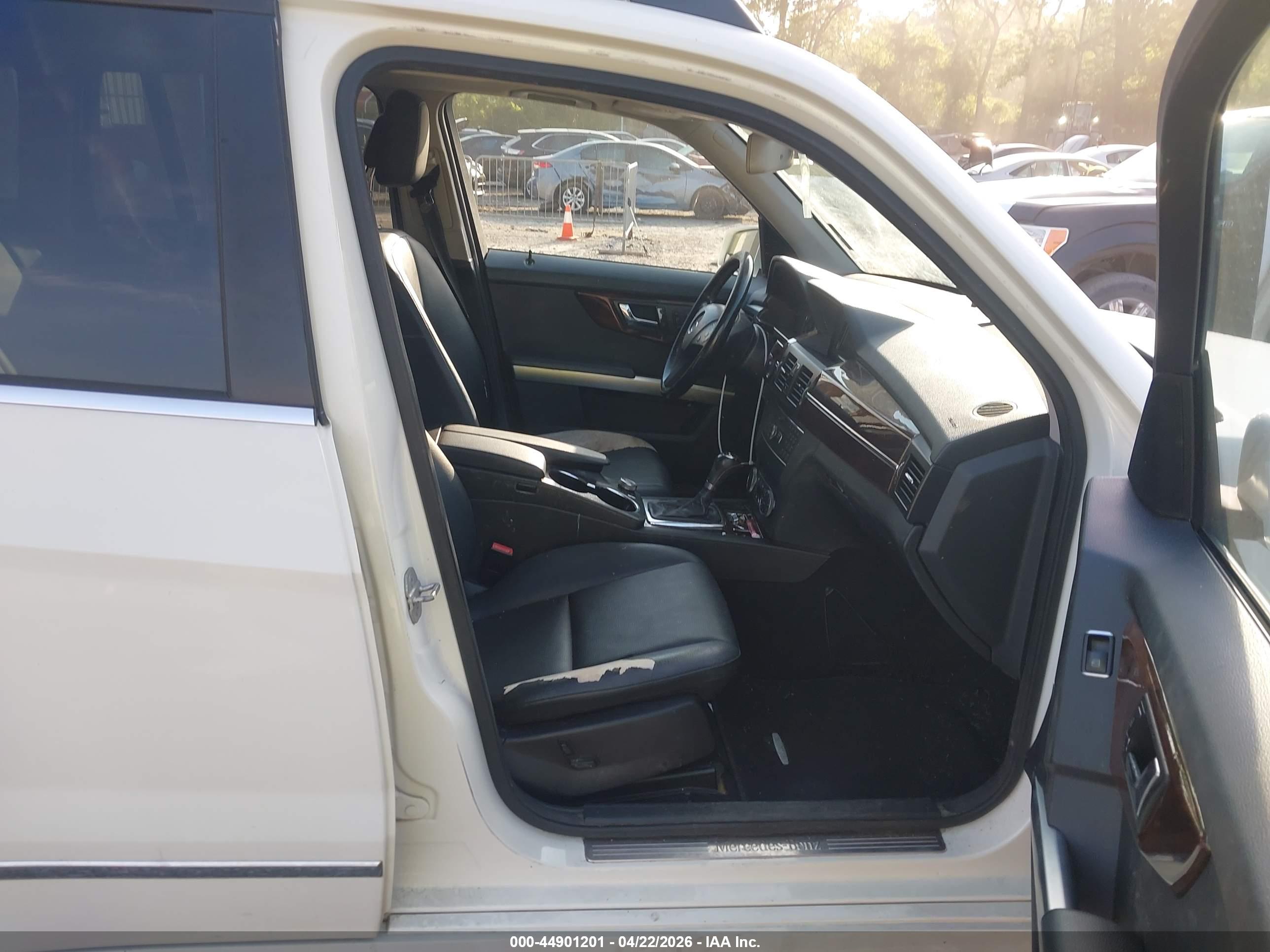 MERCEDES-BENZ GLK image 5