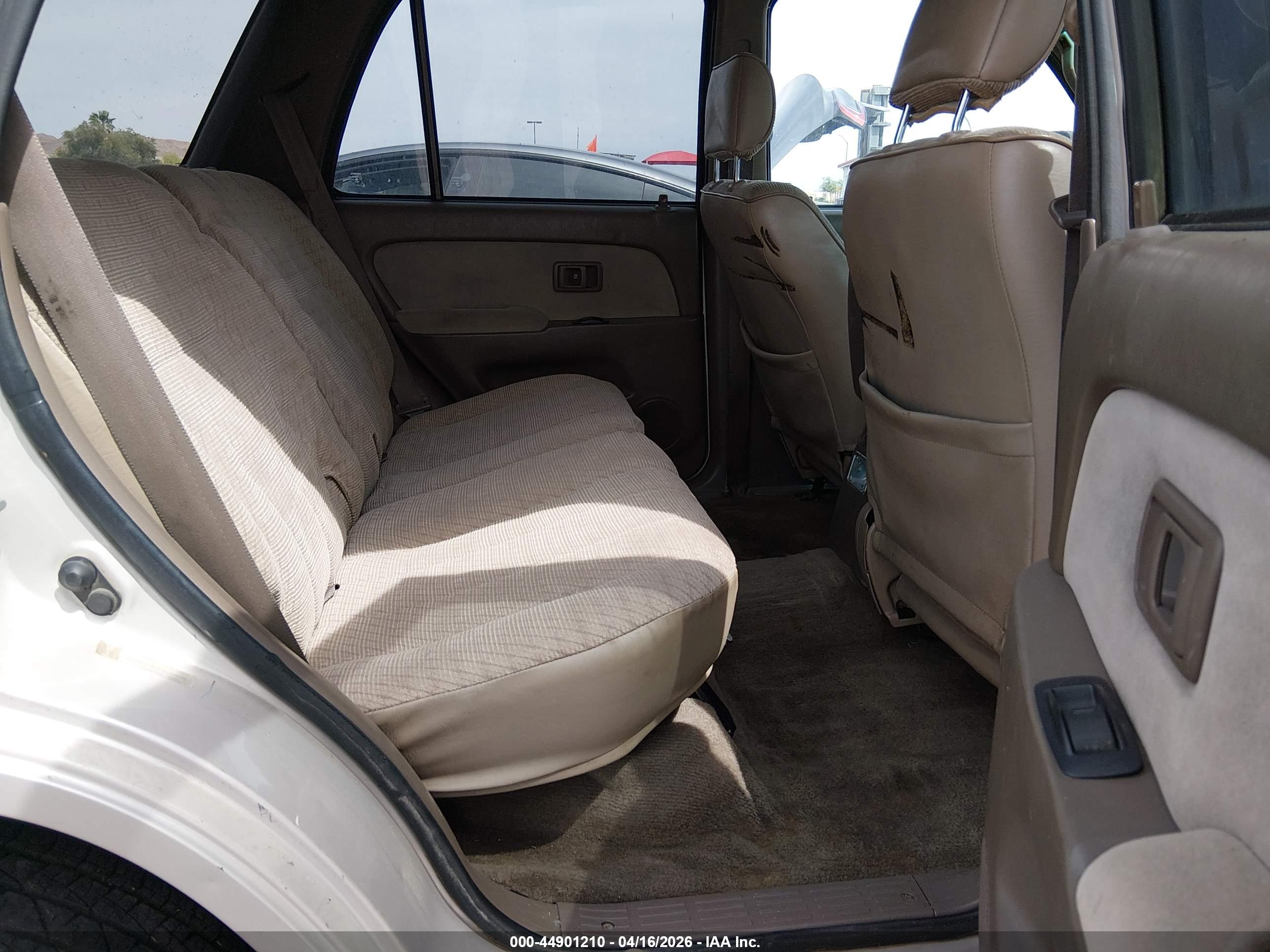 TOYOTA 4RUNNER image 8