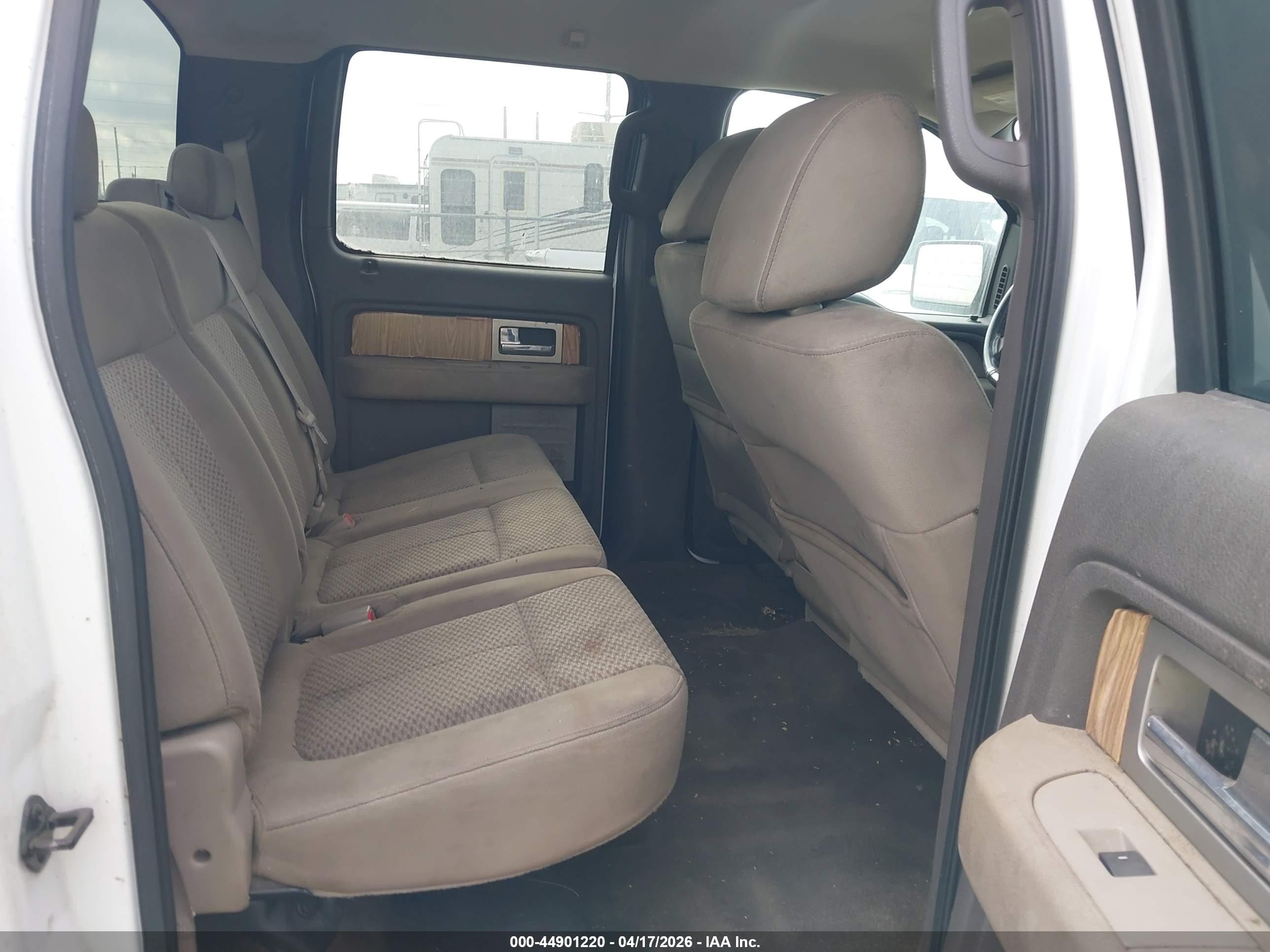 FORD F-150 image 8