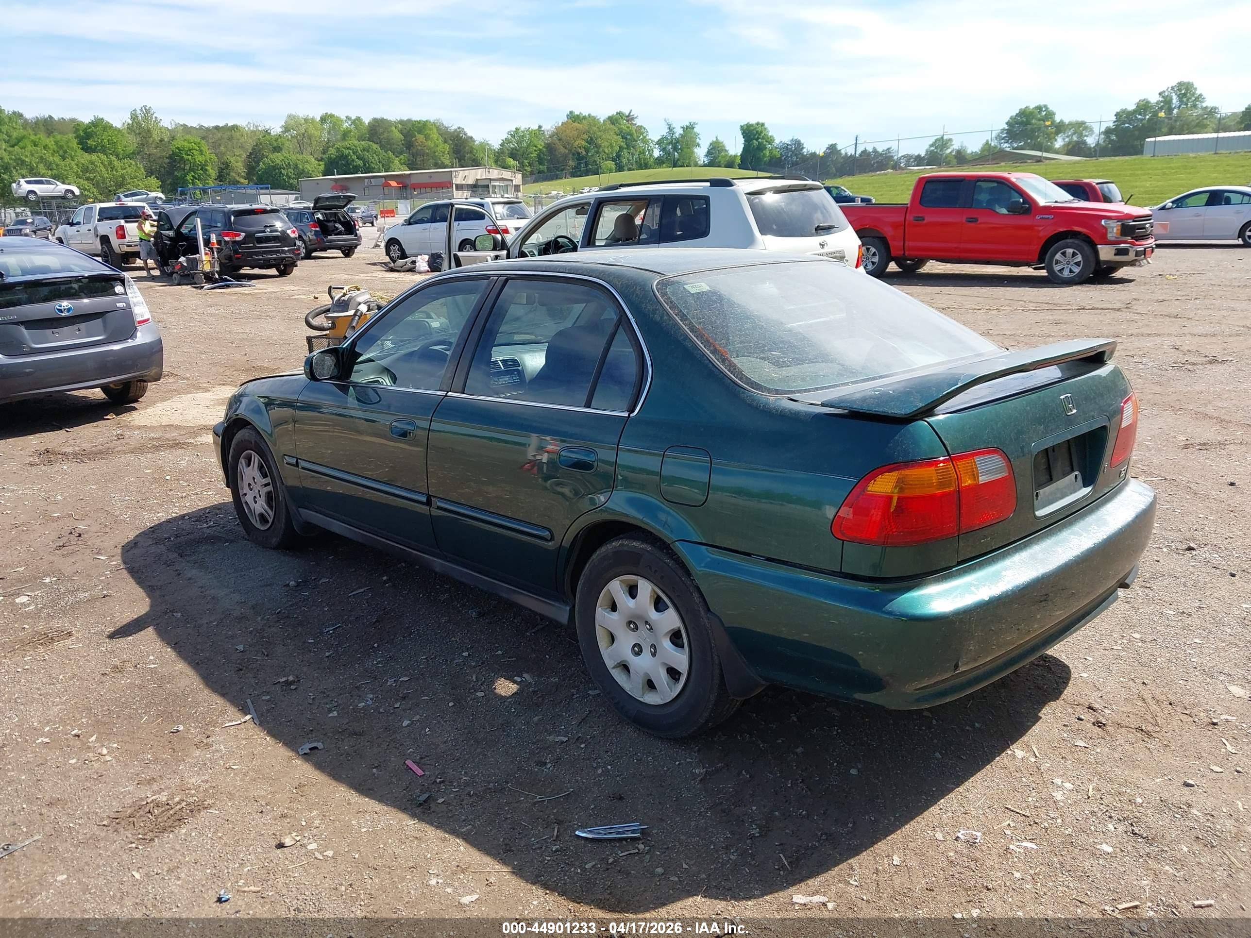 HONDA CIVIC image 3