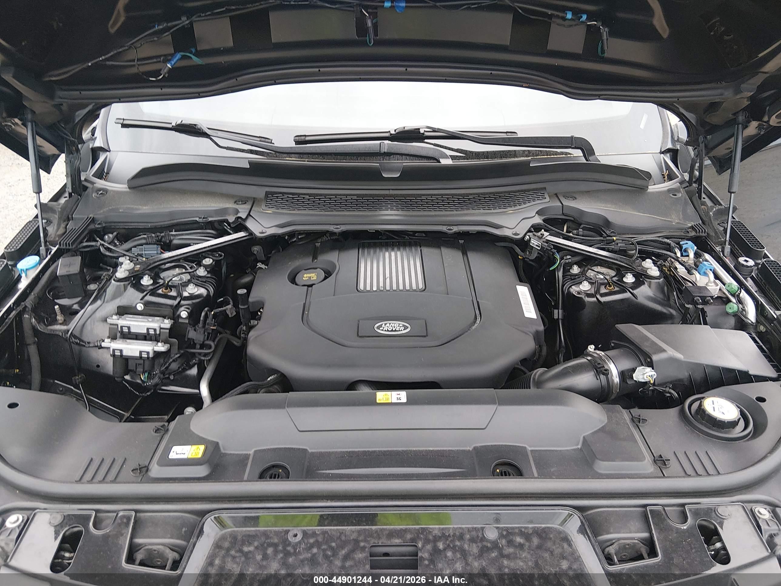 LAND ROVER image 10
