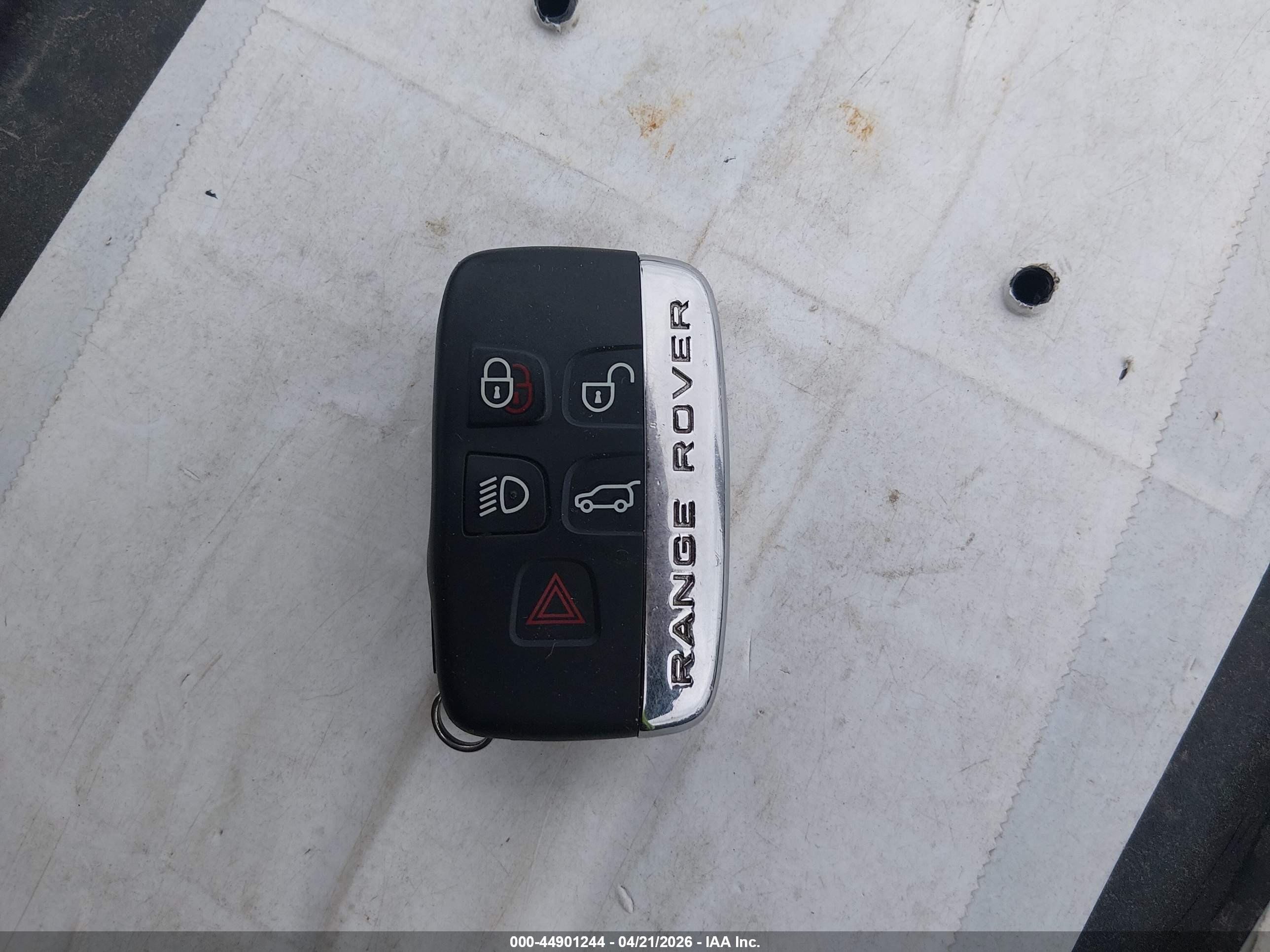 LAND ROVER image 11