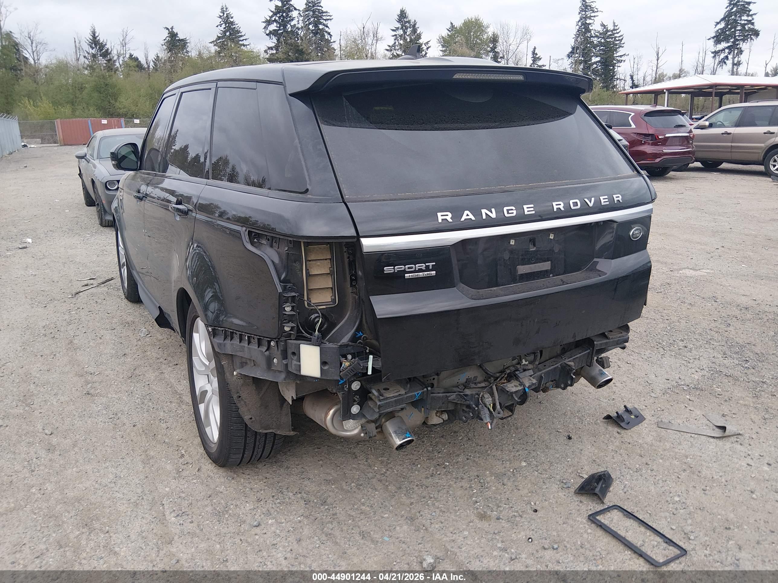 LAND ROVER image 3