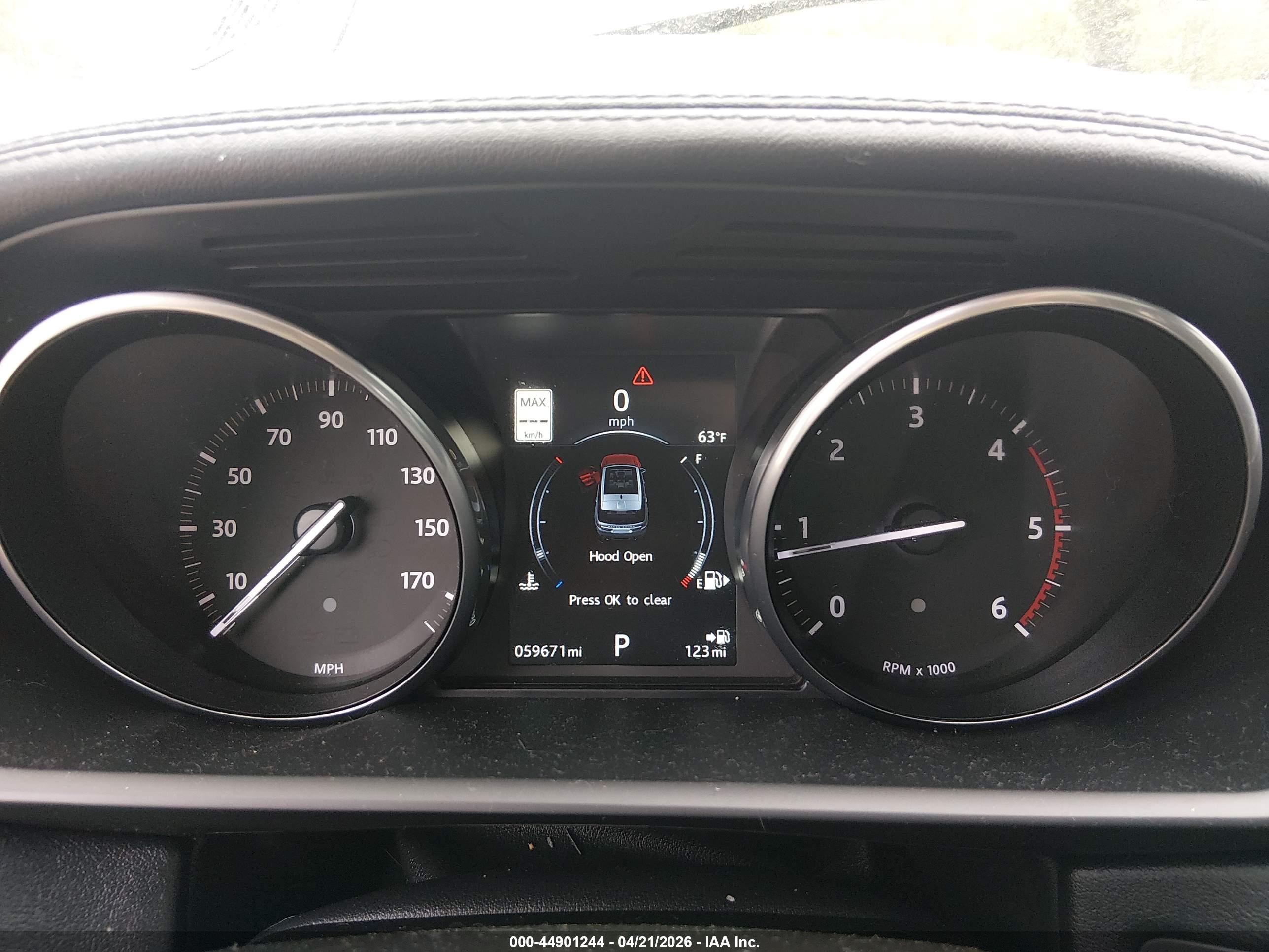 LAND ROVER image 7