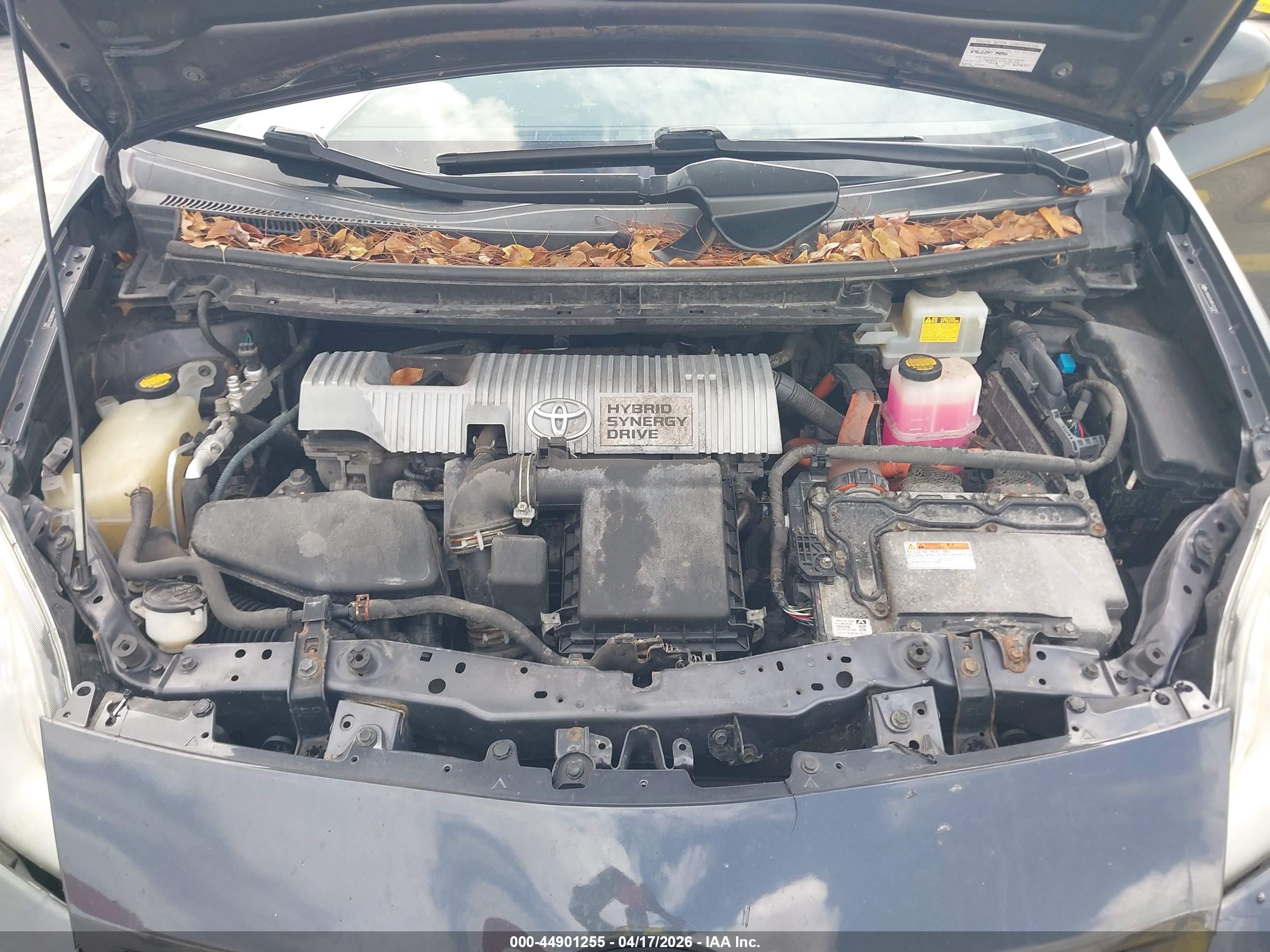 TOYOTA PRIUS image 10