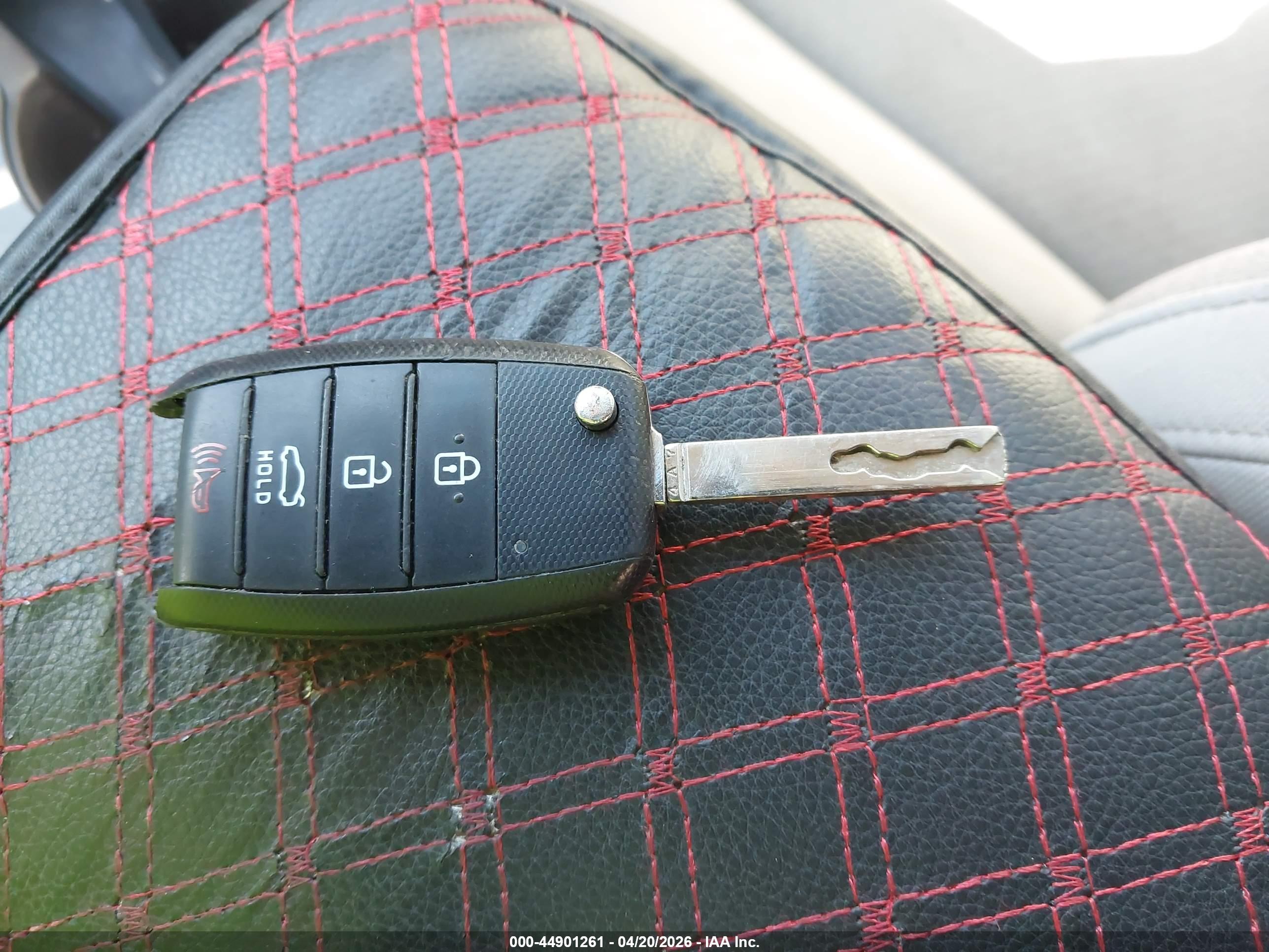KIA OPTIMA image 11