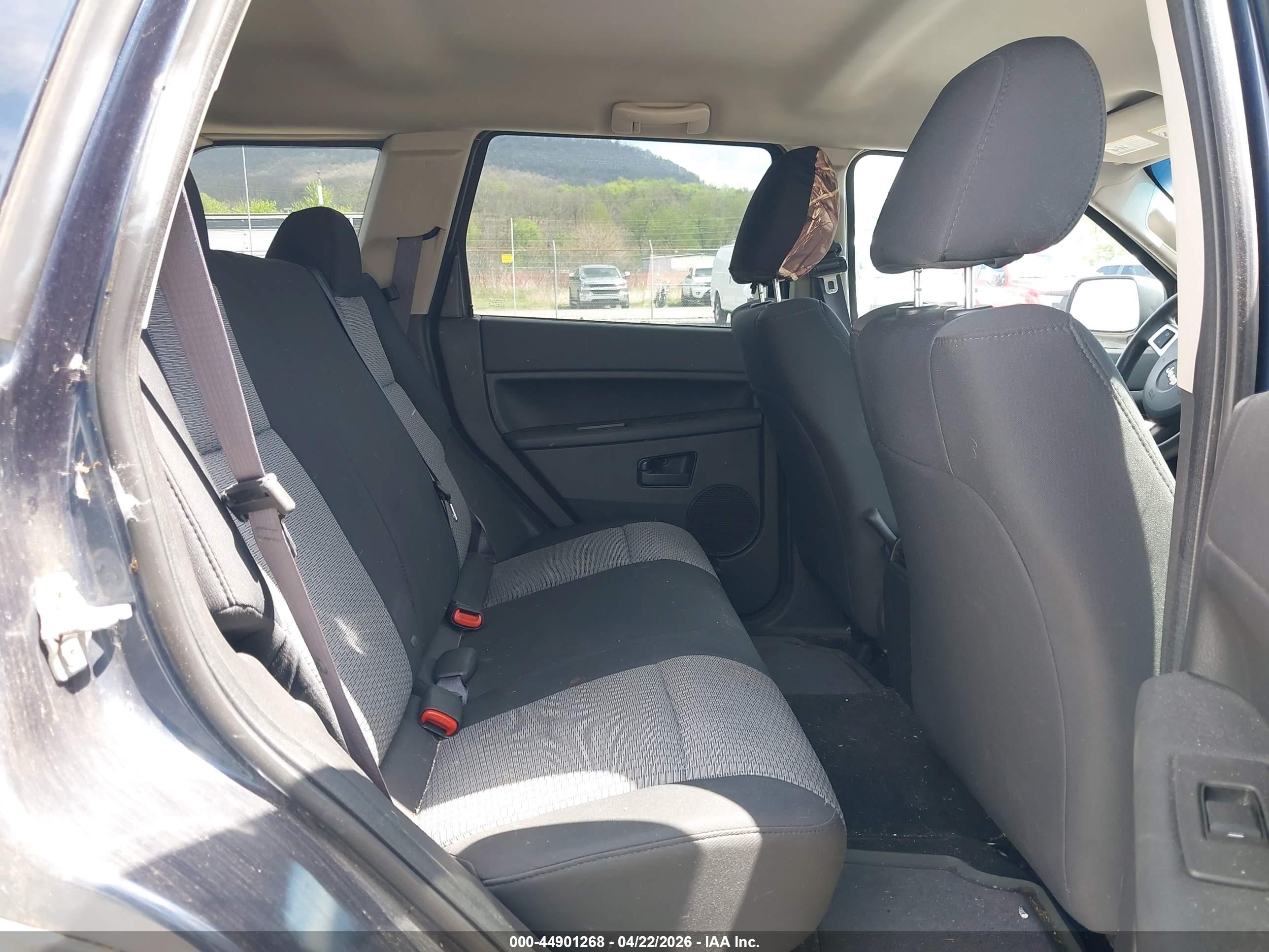 JEEP GRAND image 8
