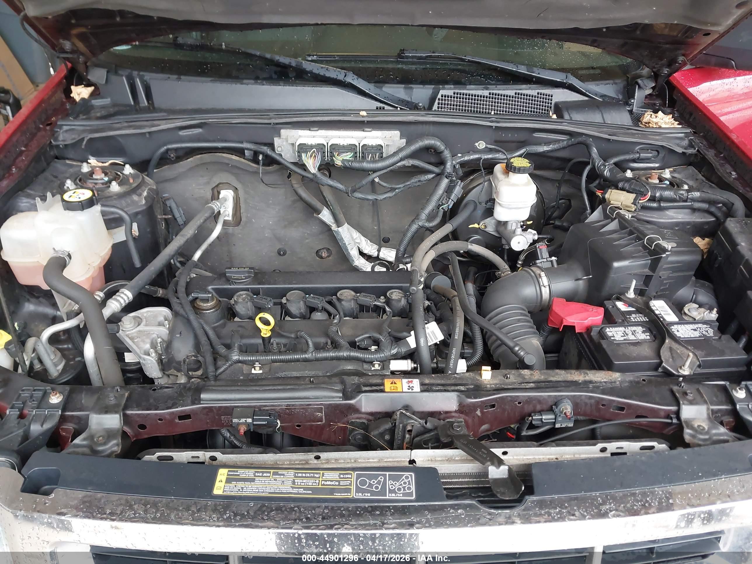 FORD ESCAPE image 10