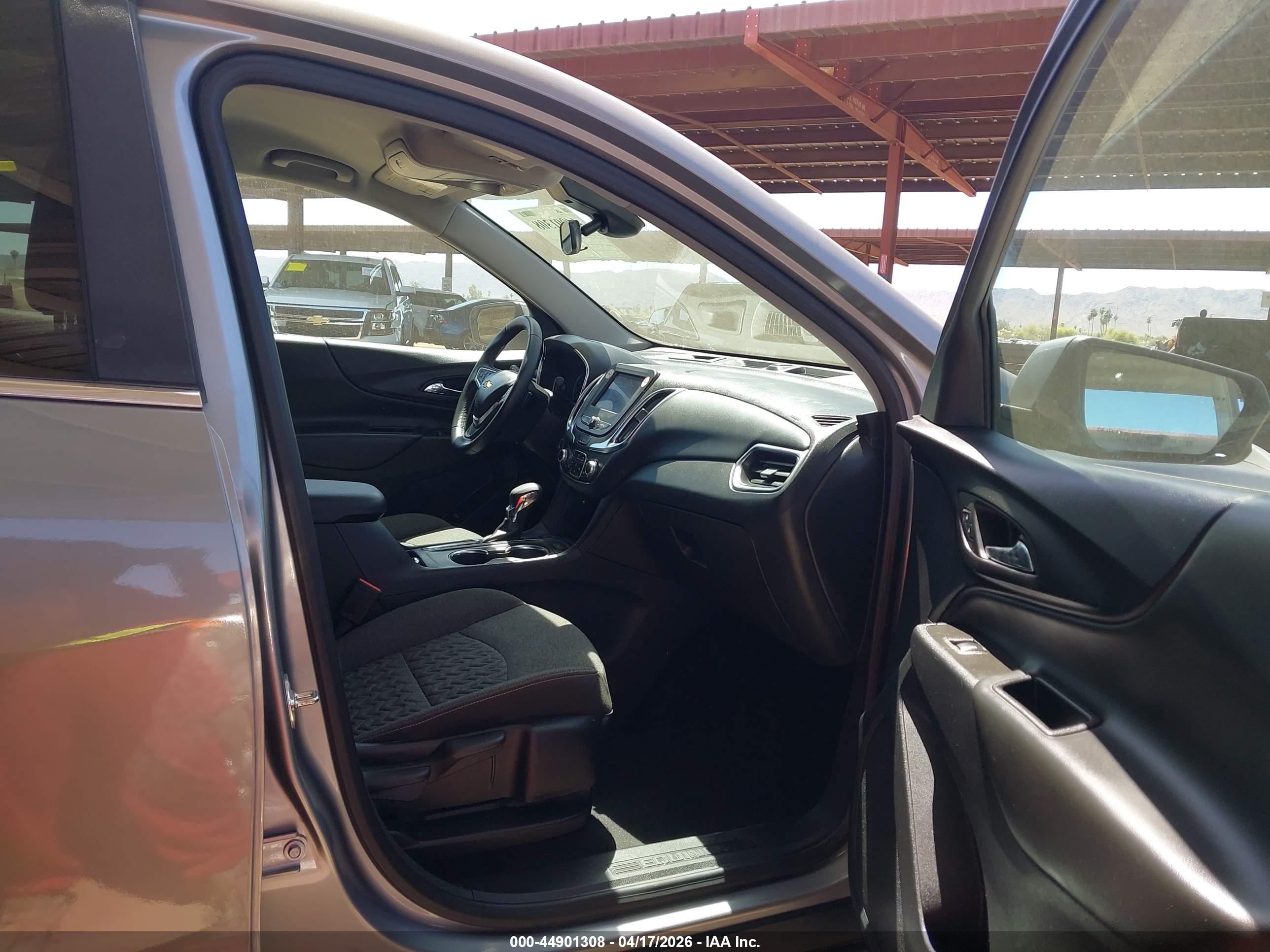 CHEVROLET EQUINOX image 5