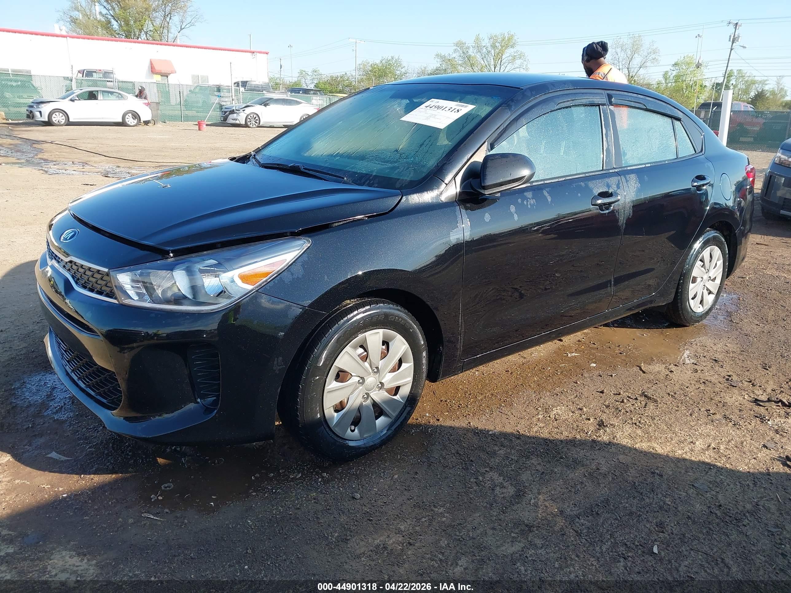 KIA RIO image 2