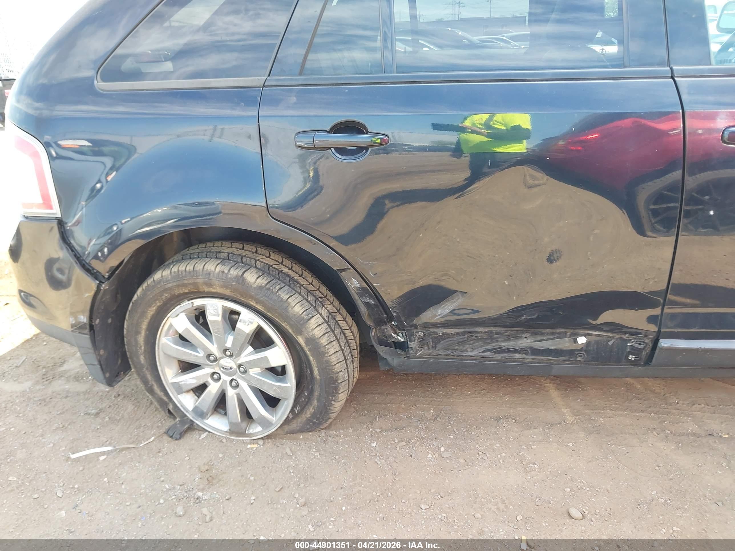 FORD EDGE image 6