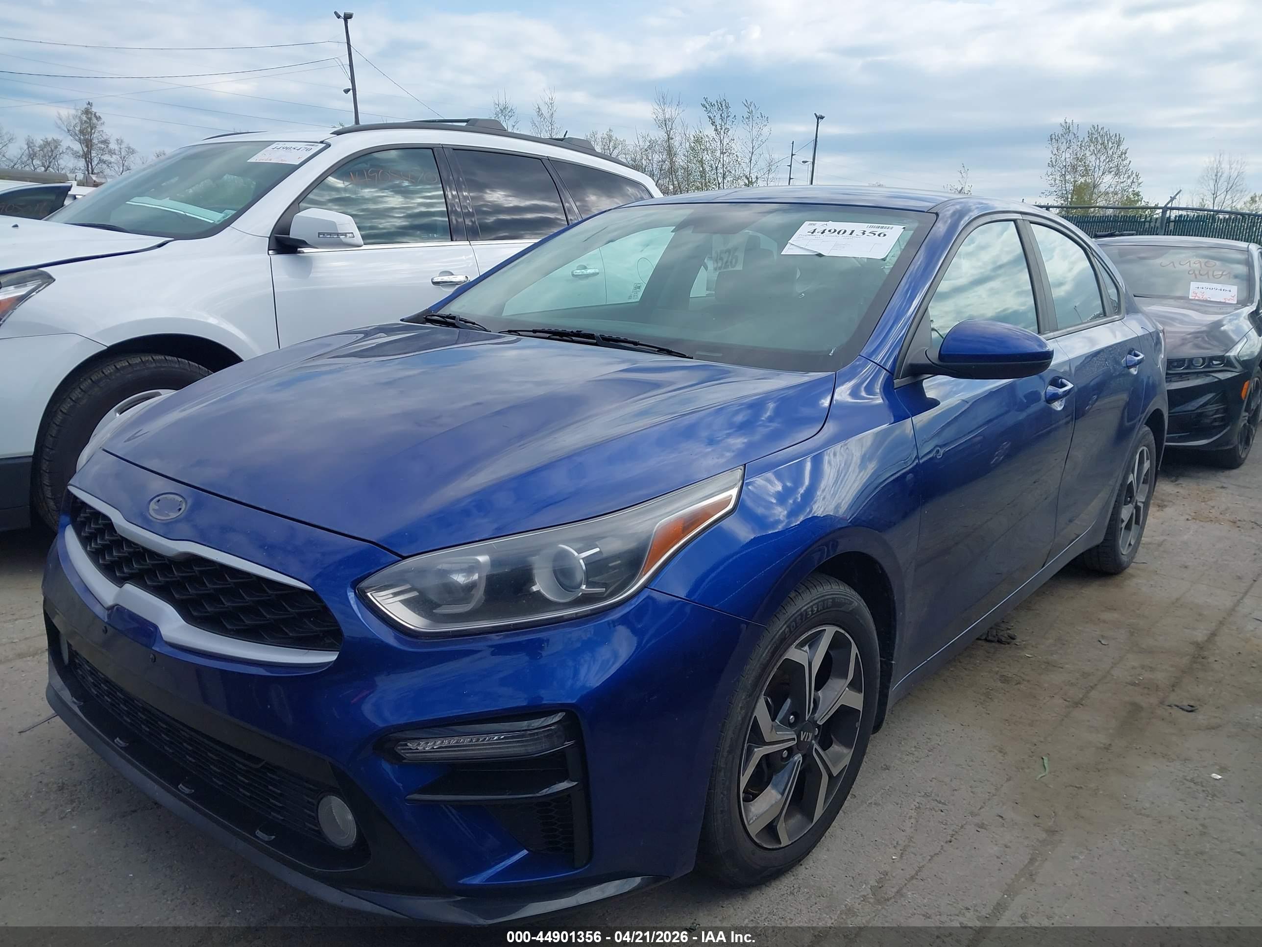 KIA FORTE image 2