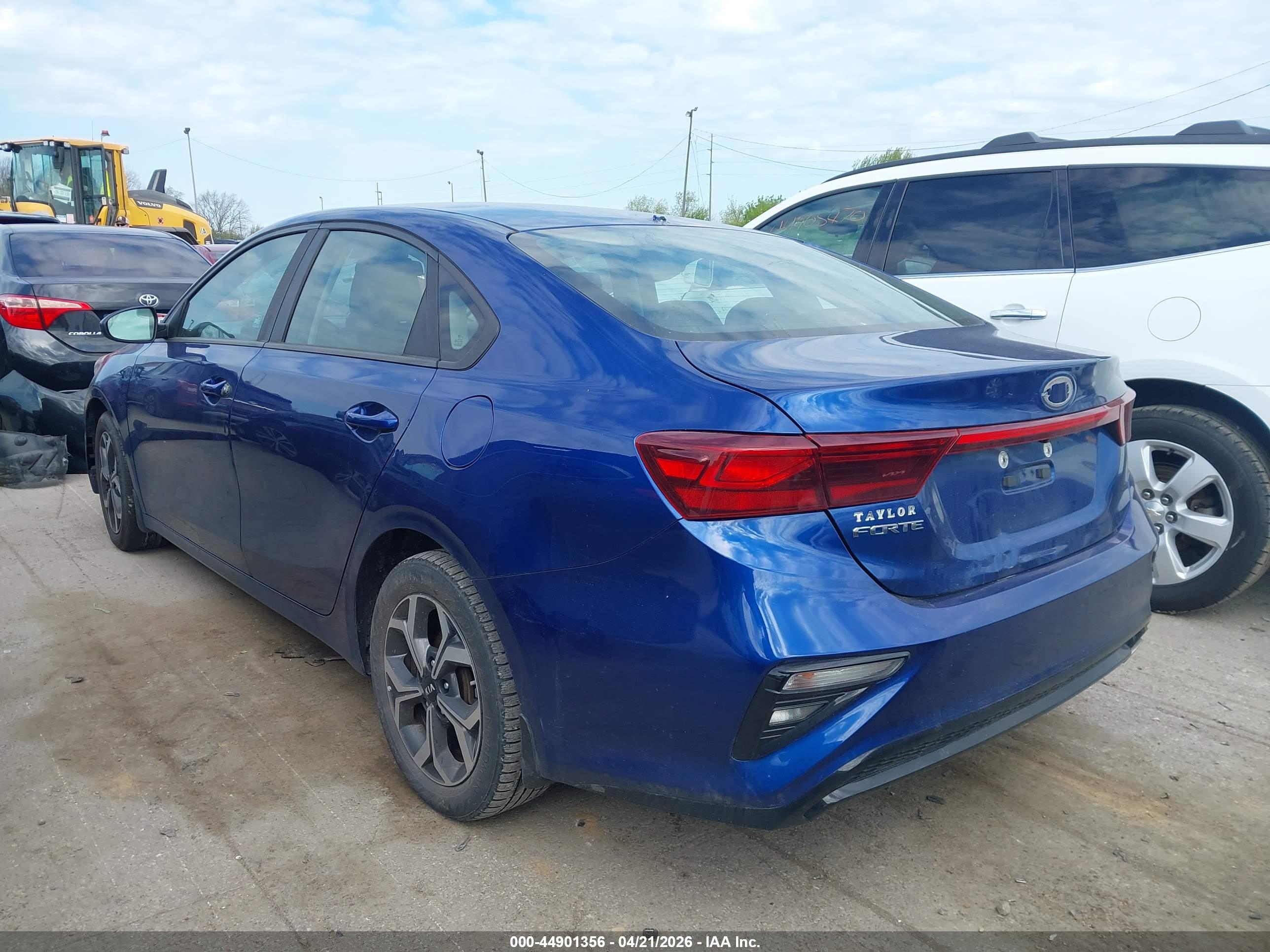 KIA FORTE image 3