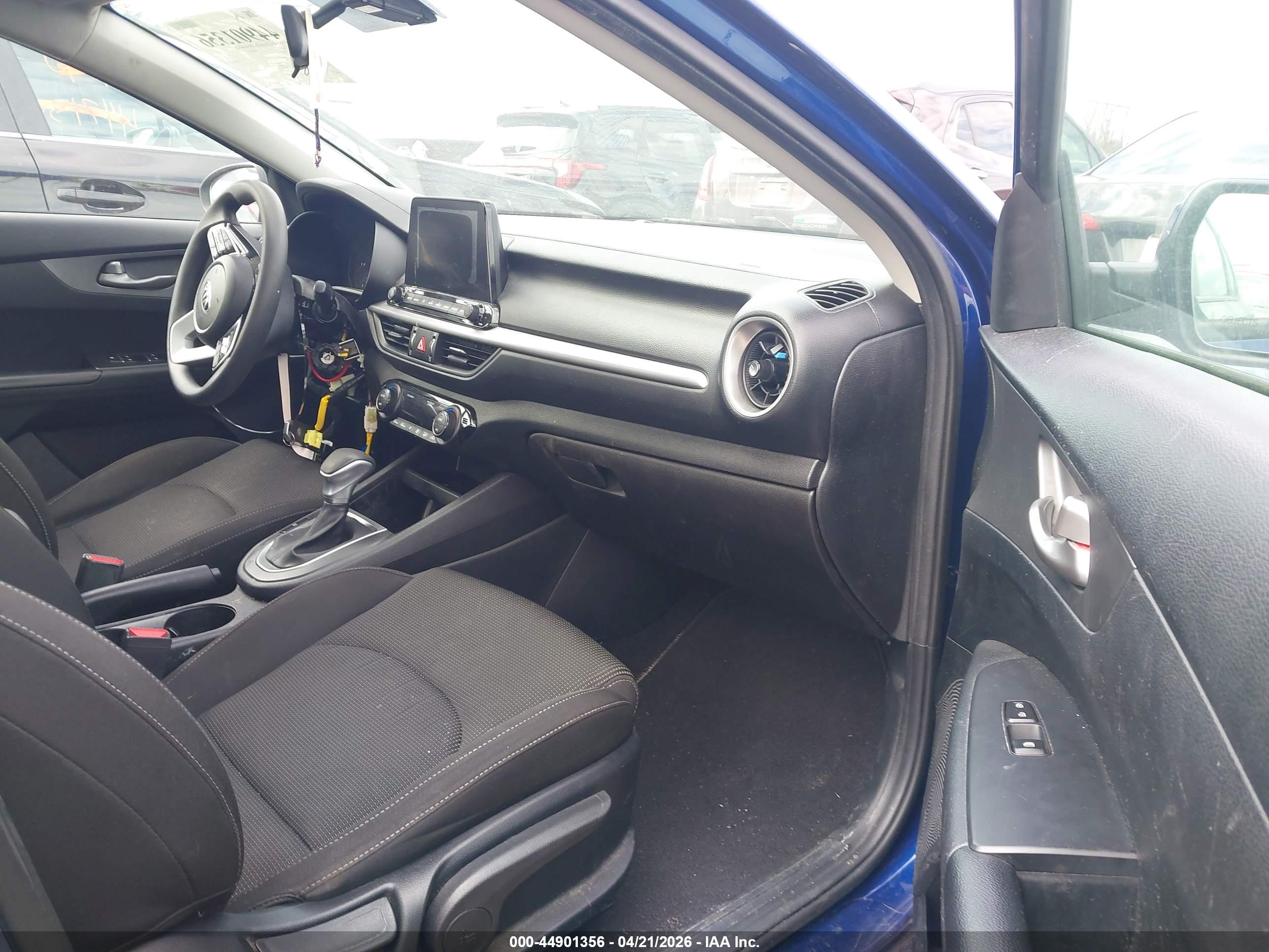 KIA FORTE image 5