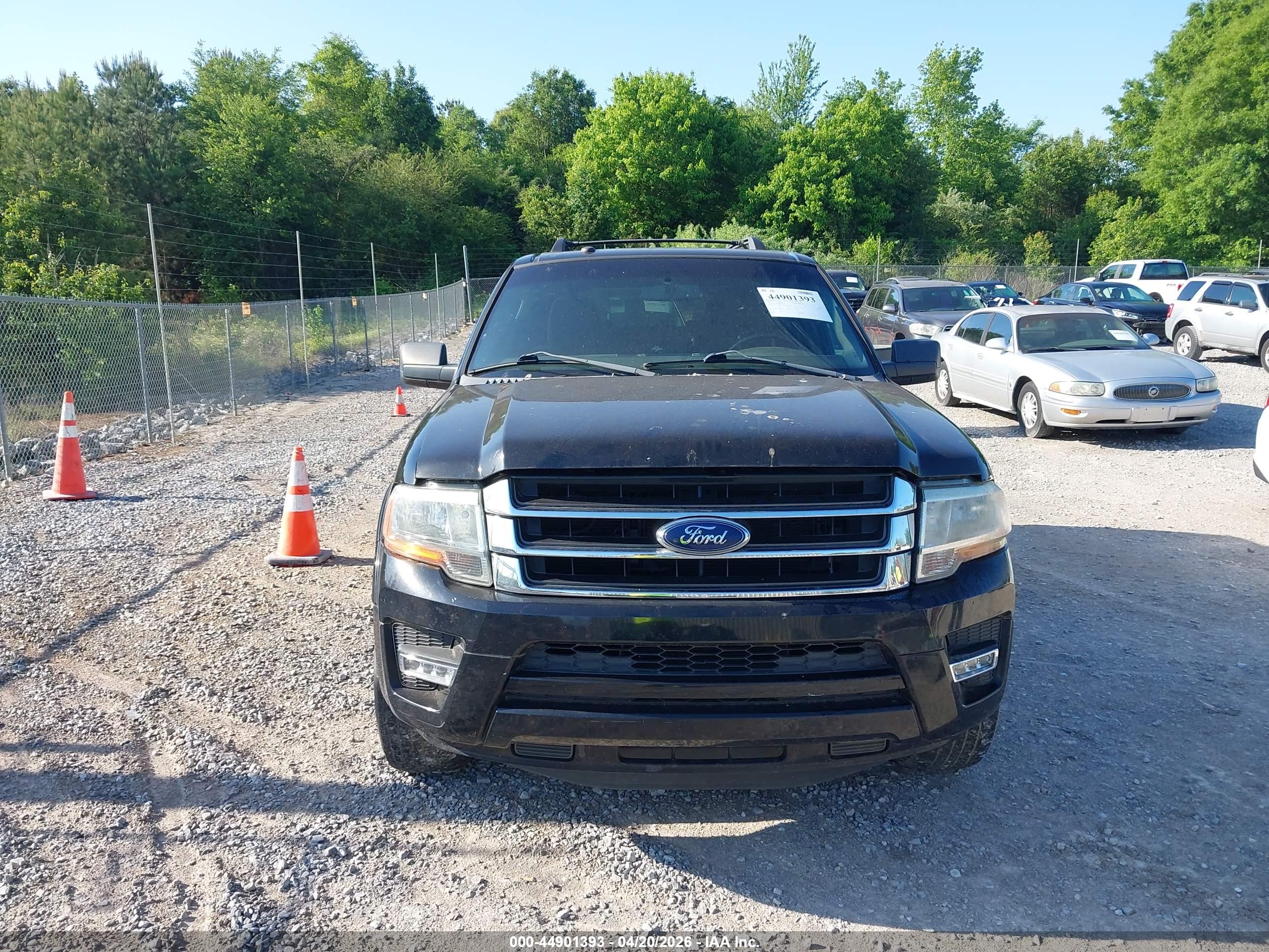 FORD EXPEDITION image 6