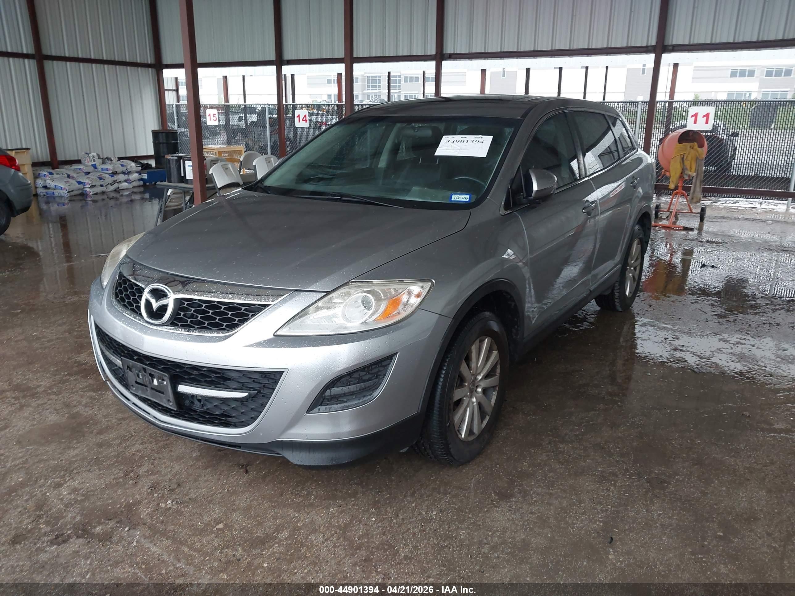 MAZDA CX-9 image 2