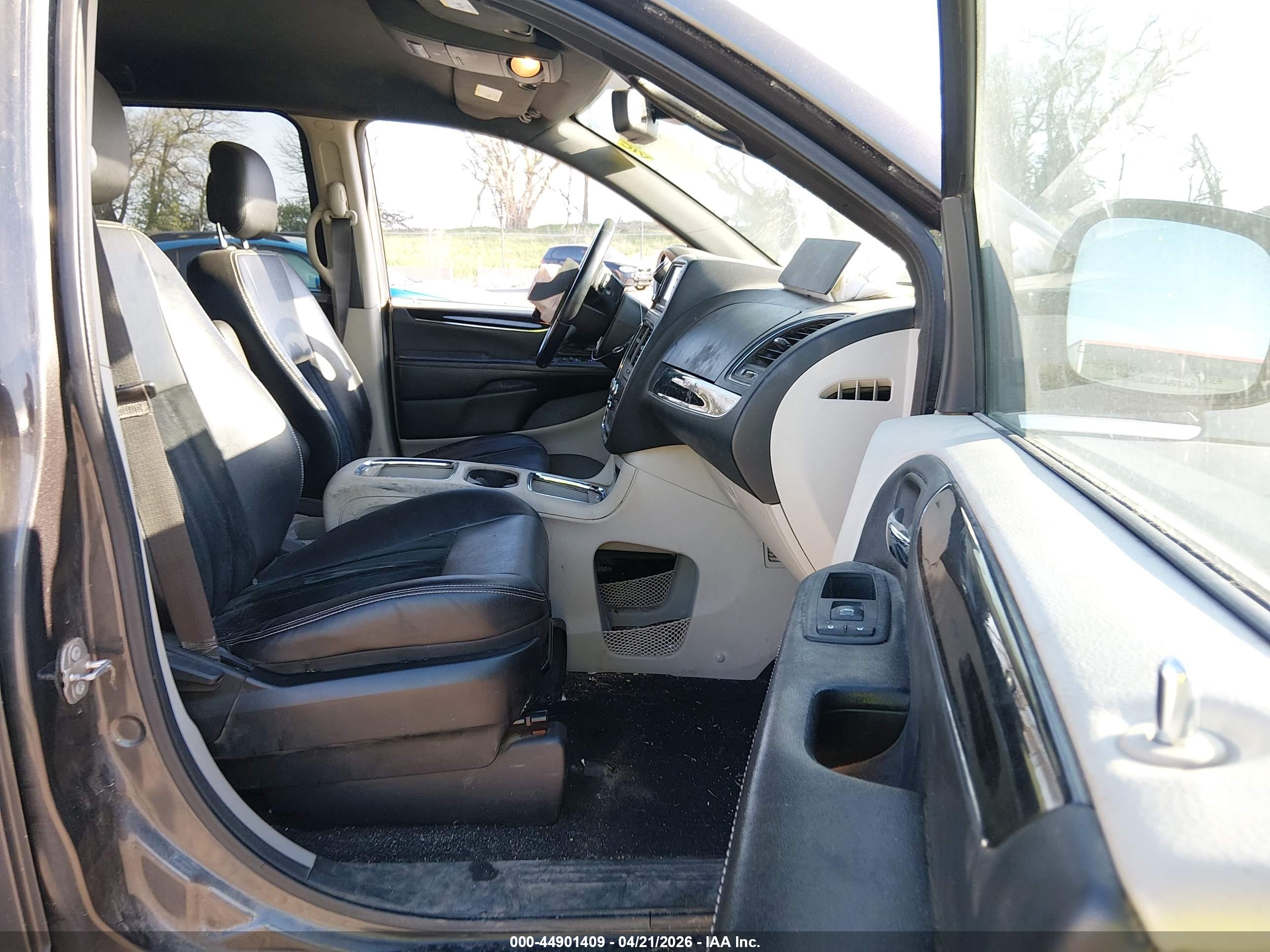 DODGE GRAND image 5