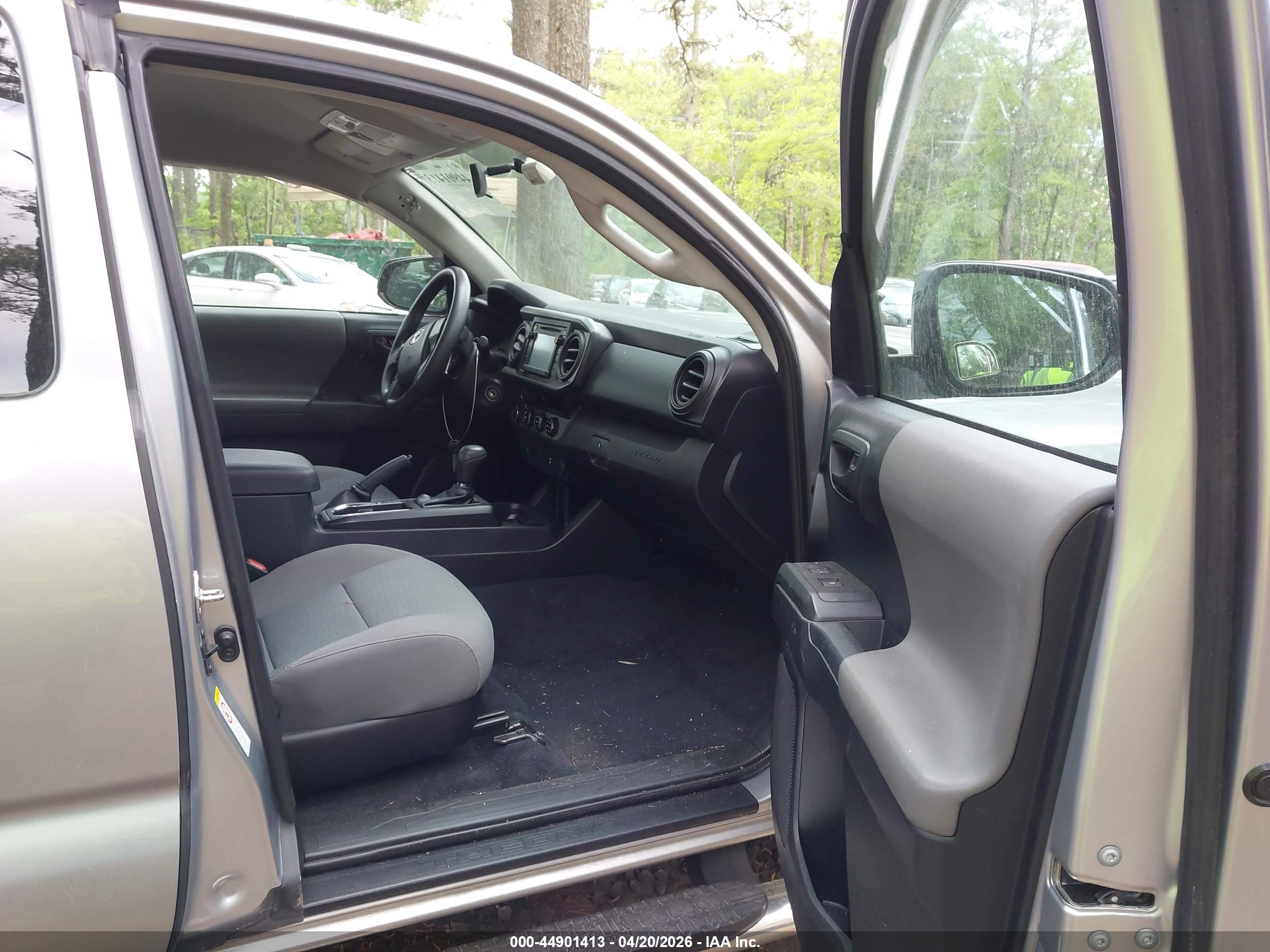 TOYOTA TACOMA image 5