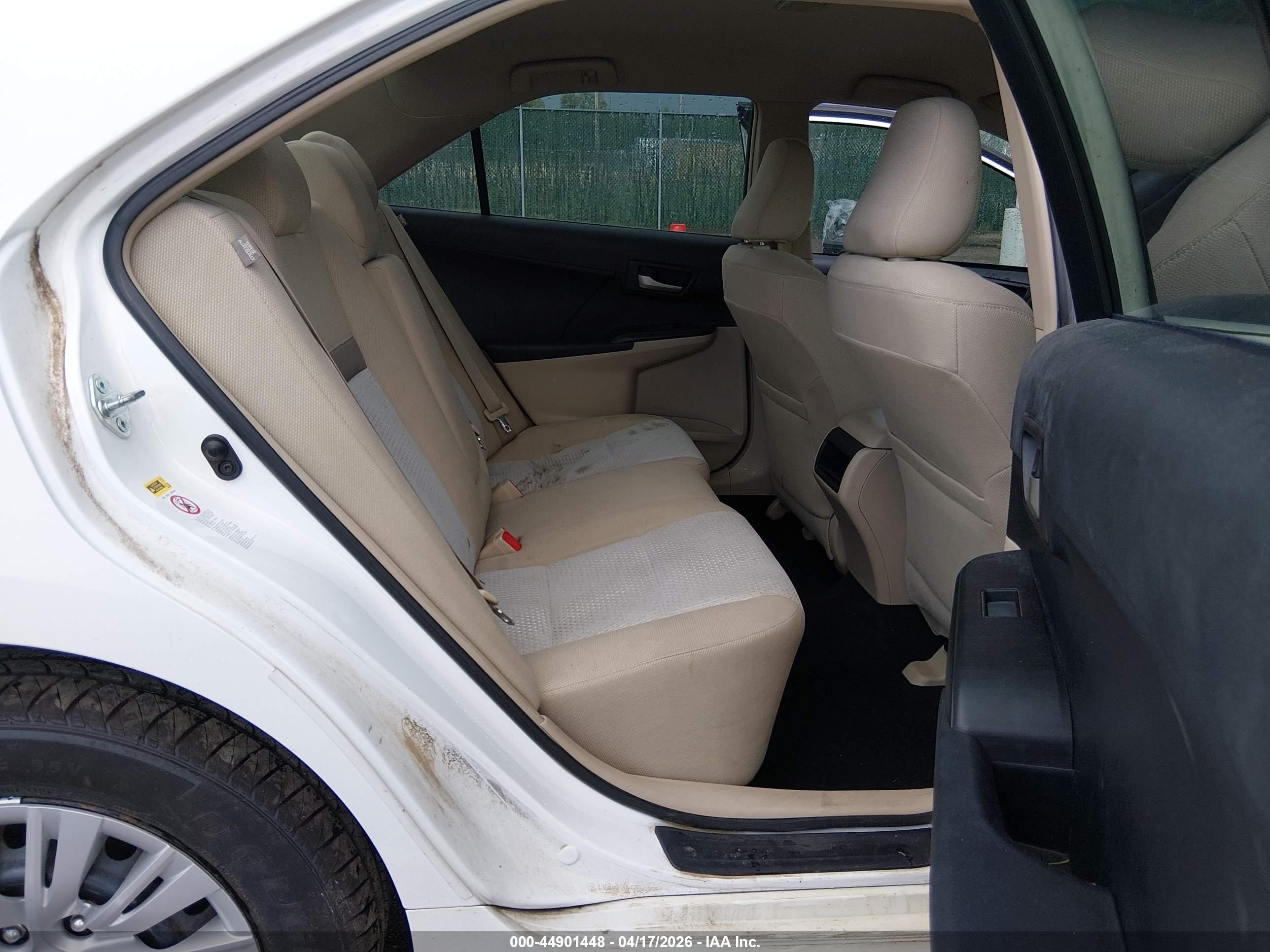 TOYOTA CAMRY image 8