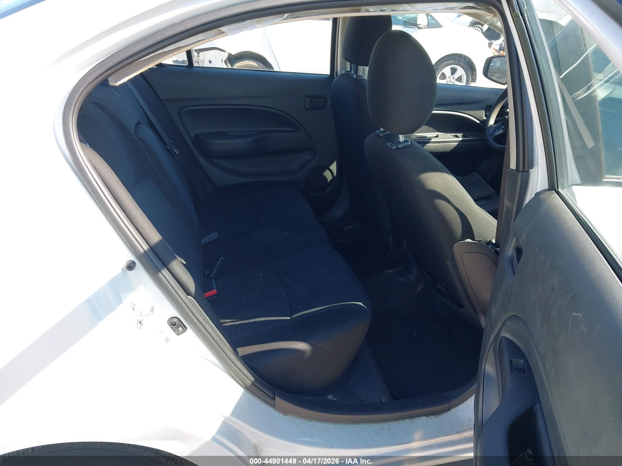 MITSUBISHI MIRAGE image 8
