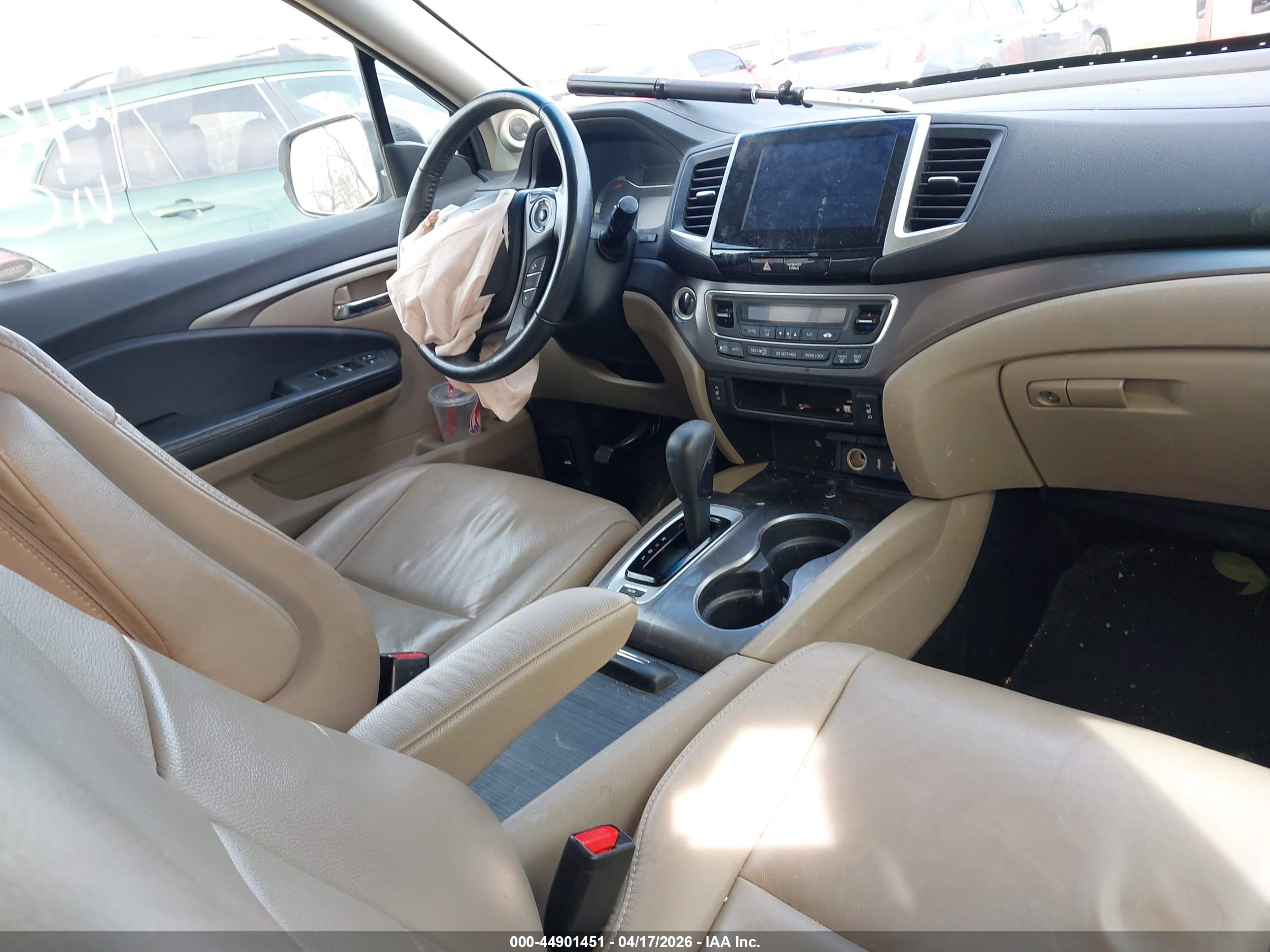 HONDA PILOT image 5