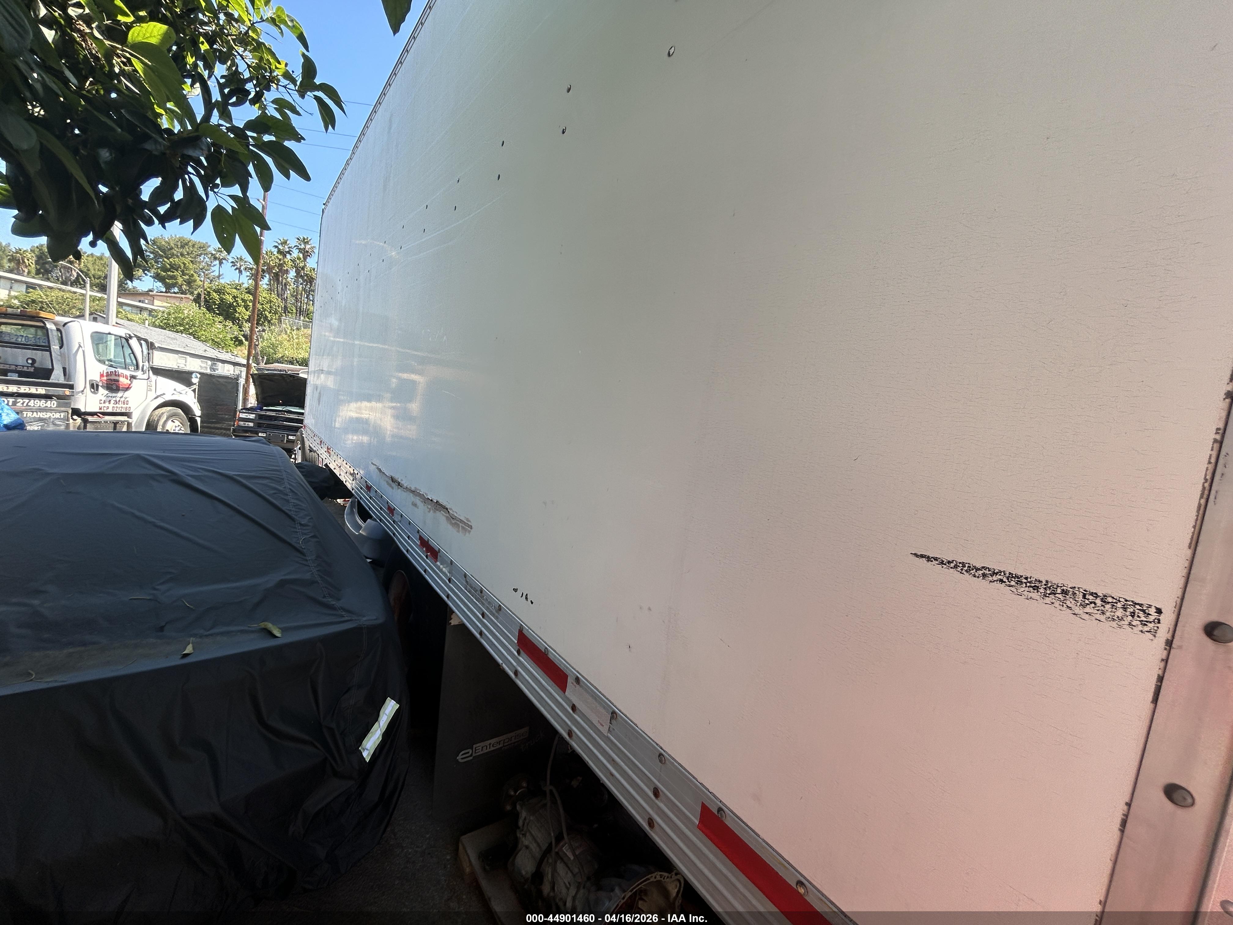 FREIGHTLINER M2 image 6