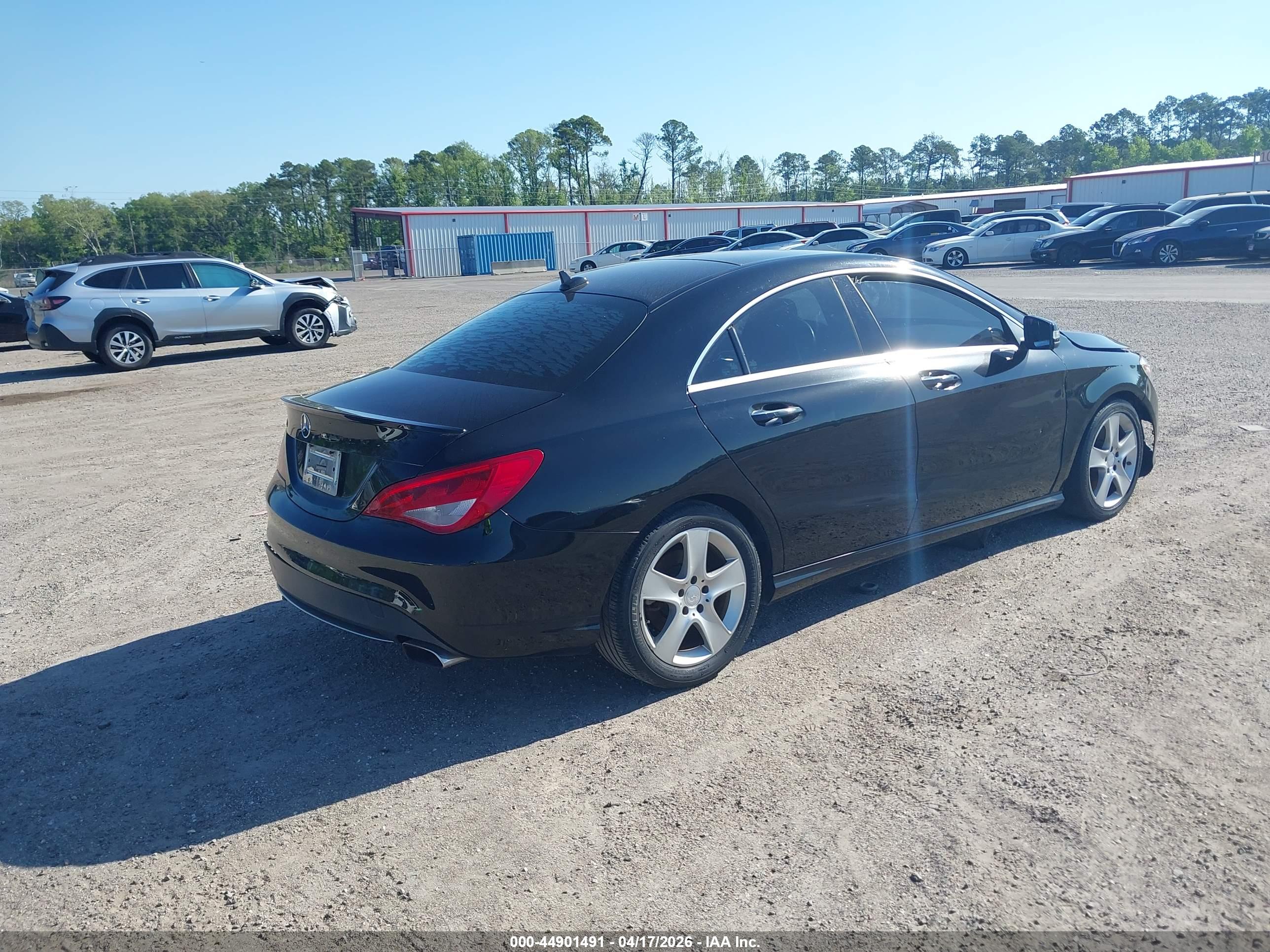 MERCEDES-BENZ CLA image 4
