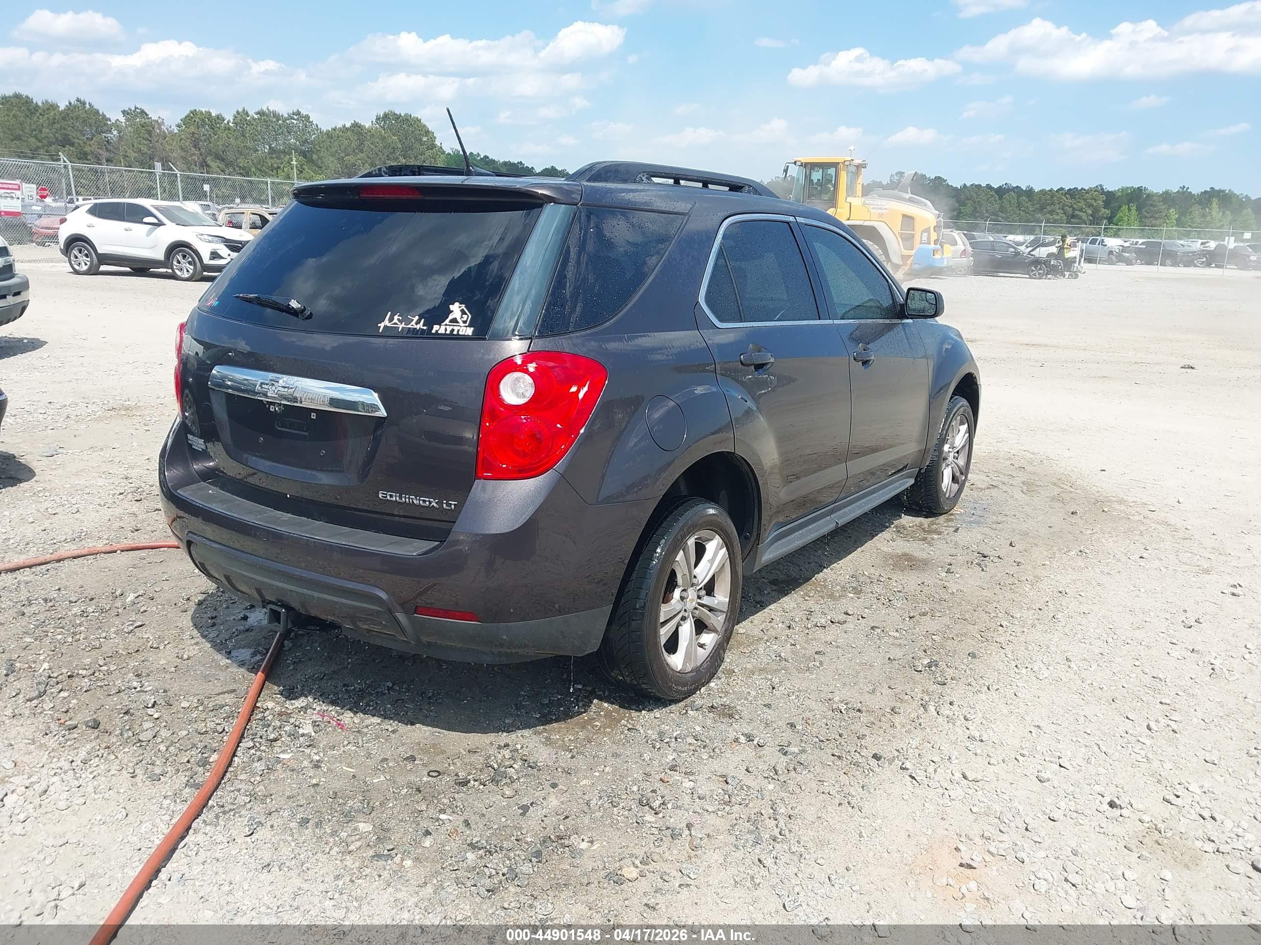 CHEVROLET EQUINOX image 4