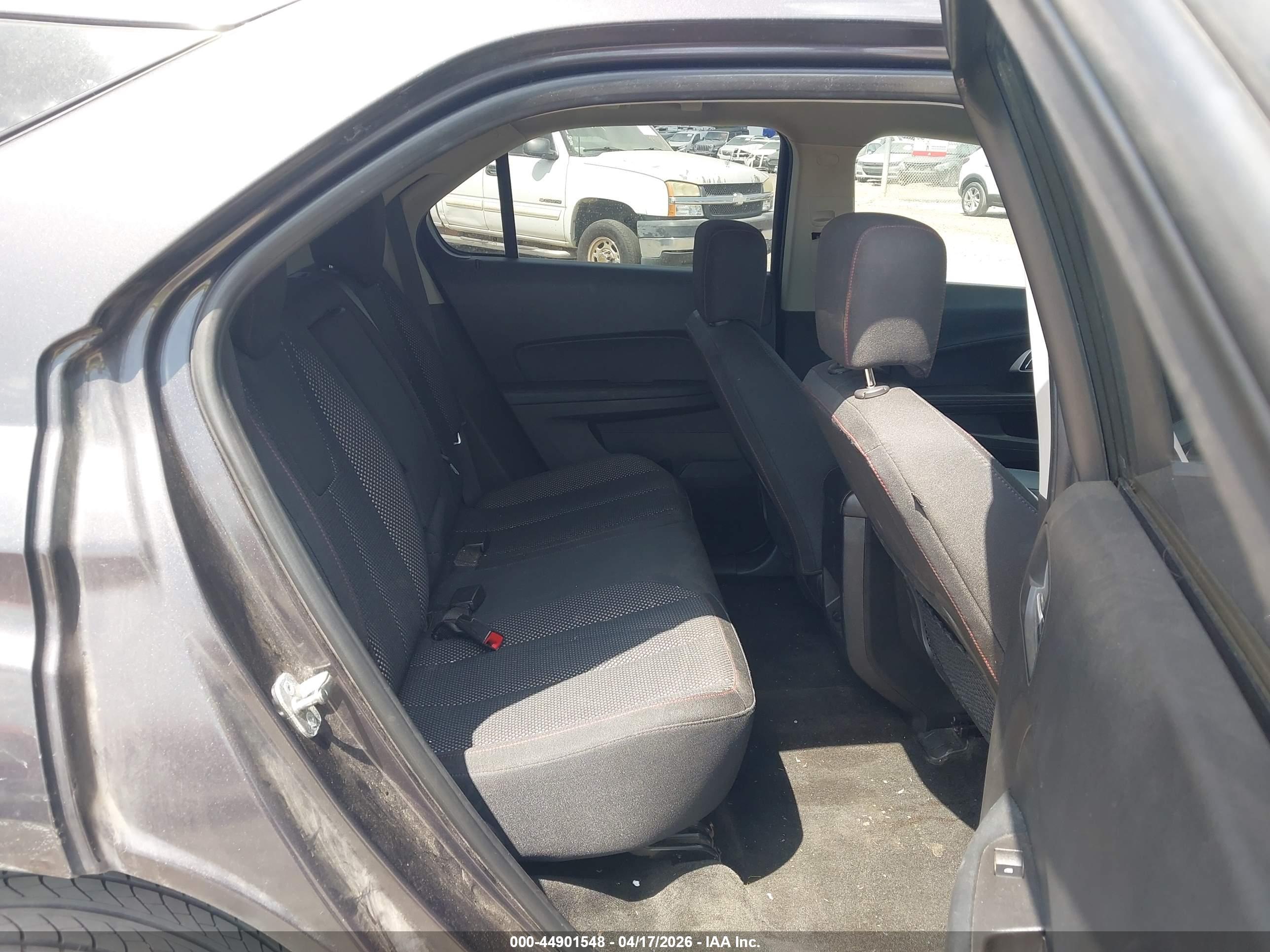 CHEVROLET EQUINOX image 8
