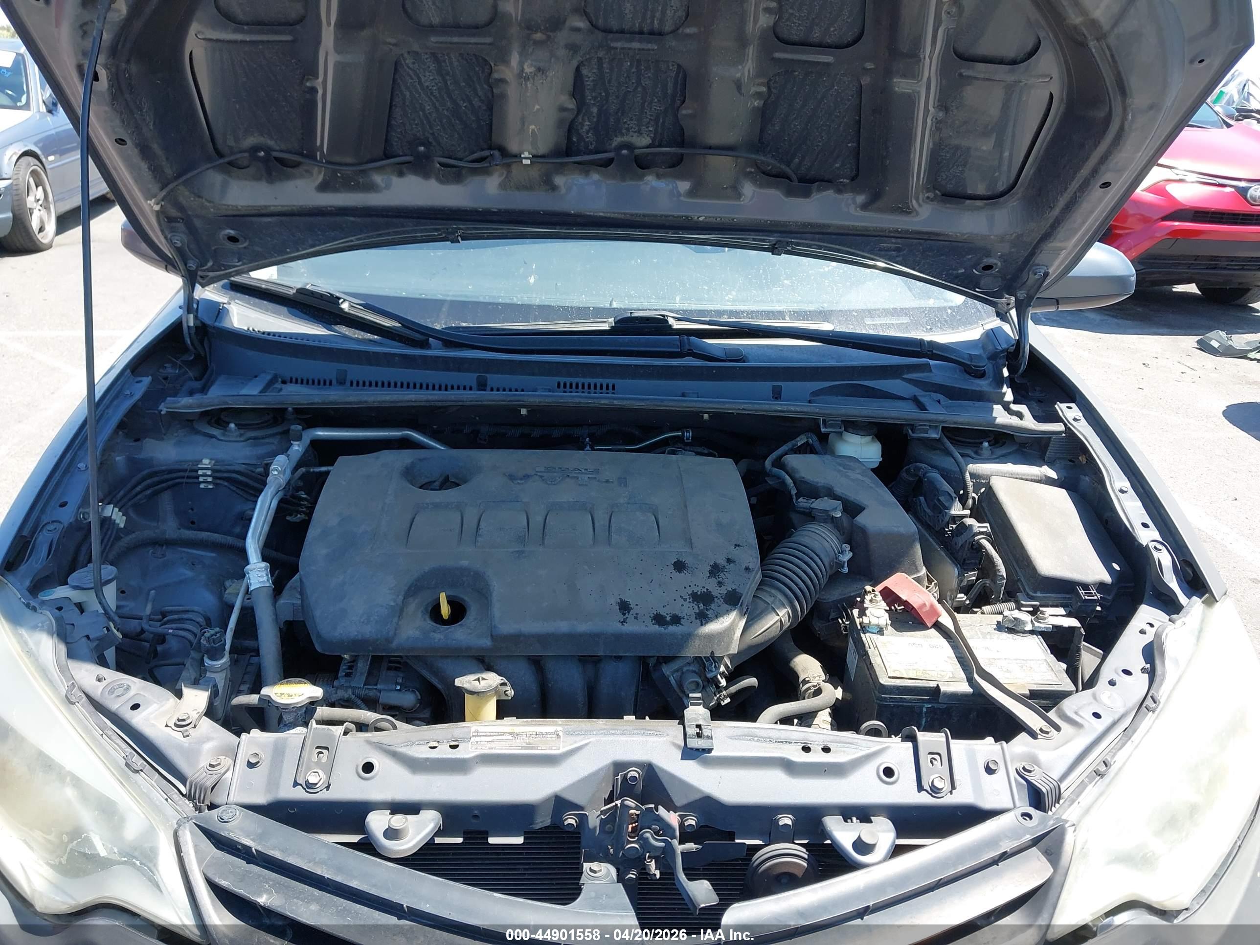 TOYOTA COROLLA image 10