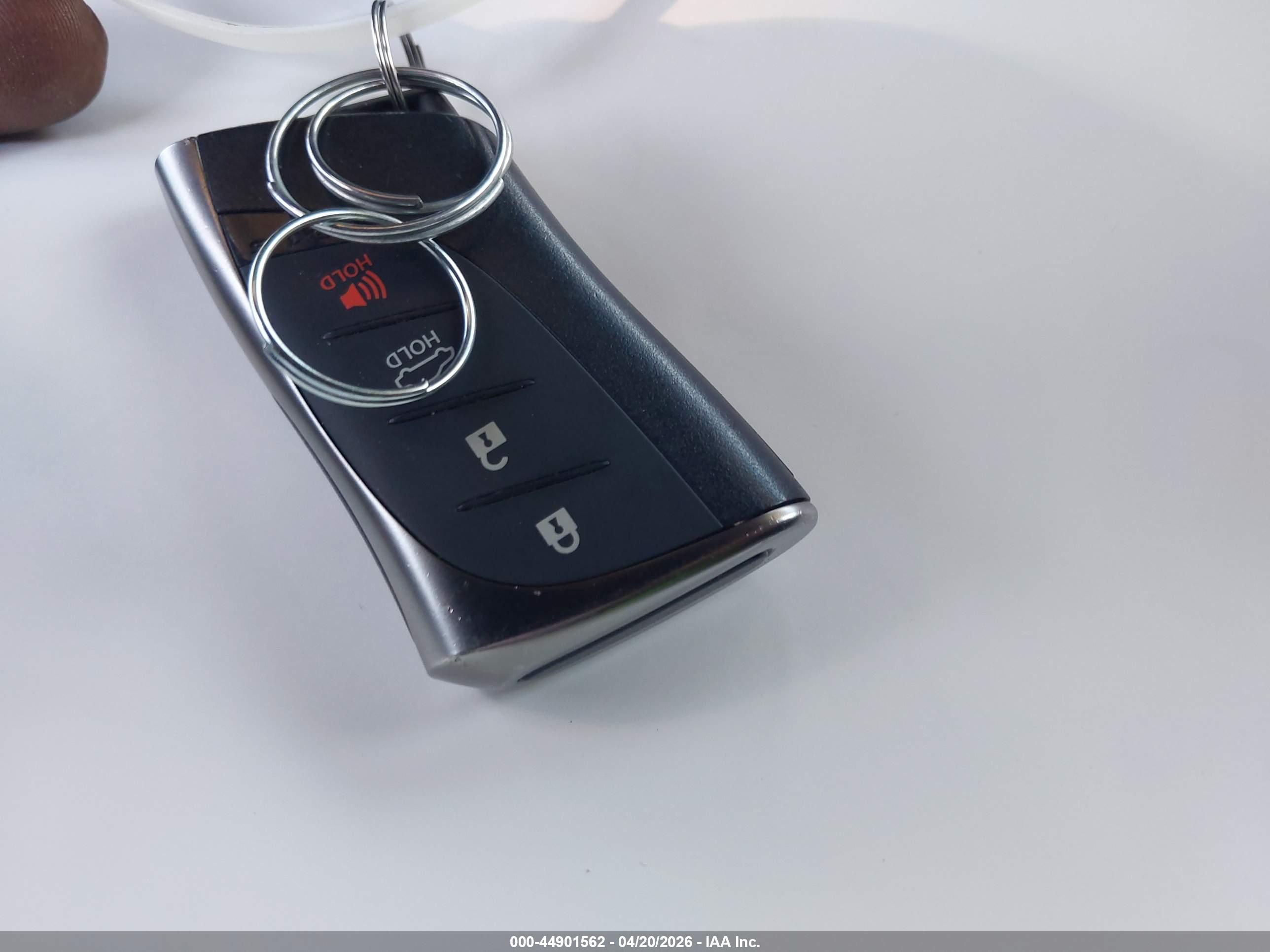 LEXUS ES image 11