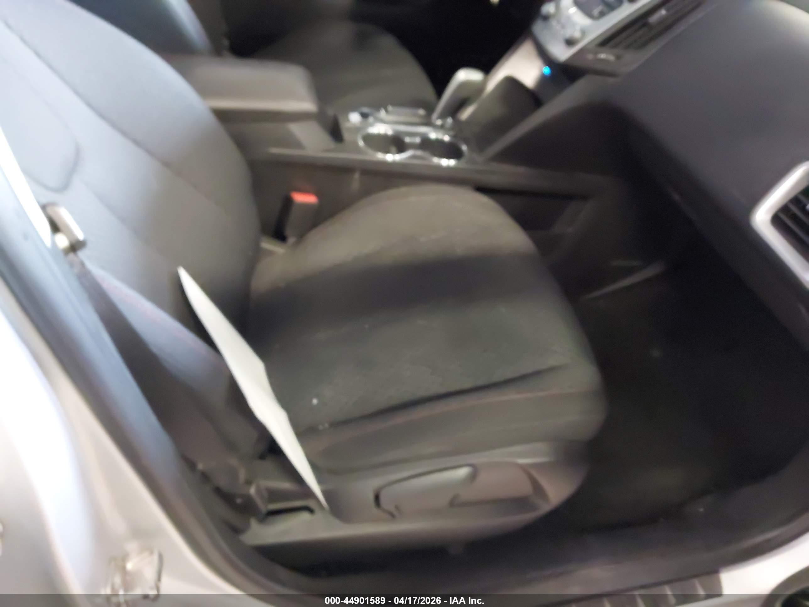 CHEVROLET EQUINOX image 5