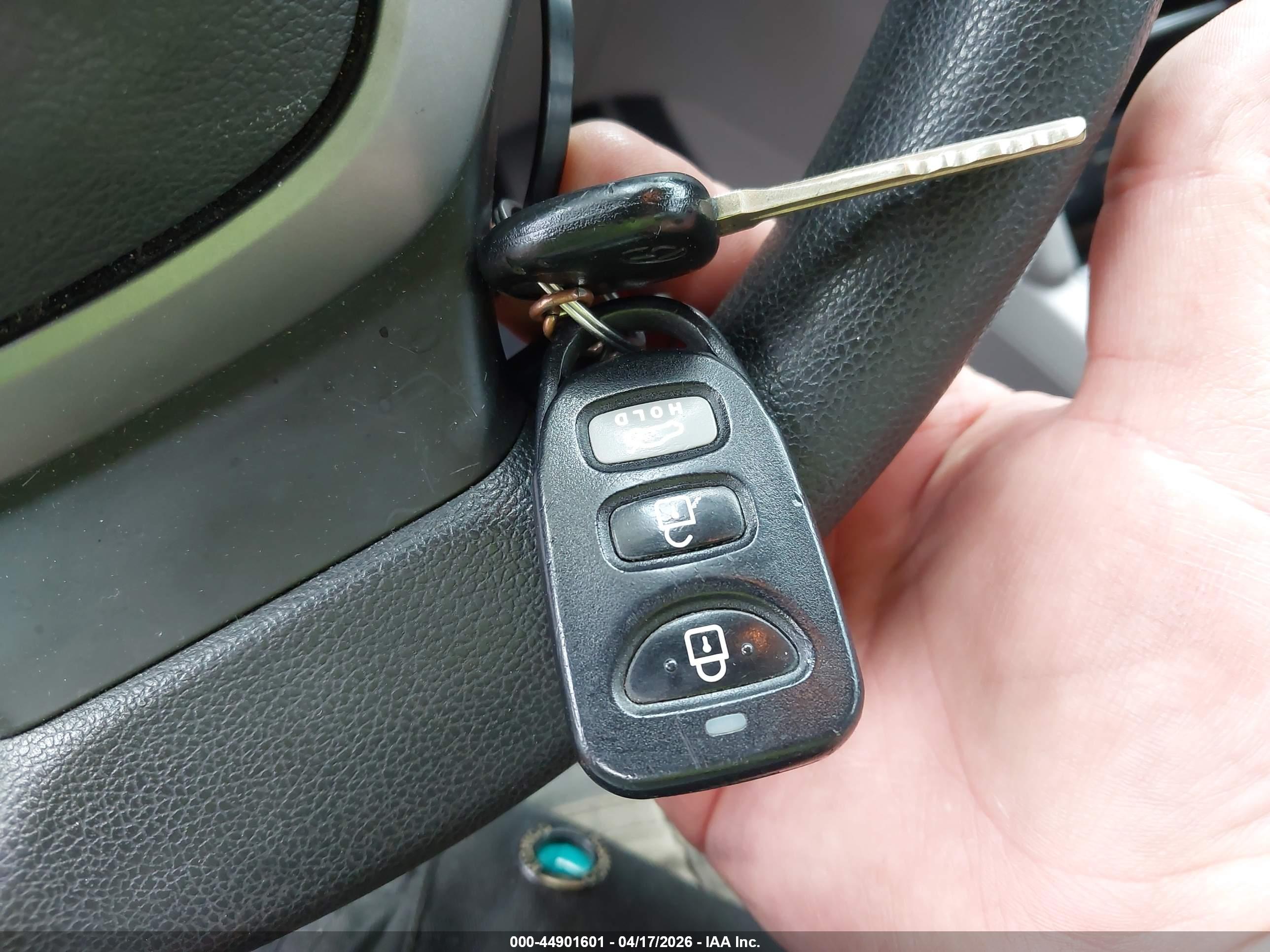 HYUNDAI ELANTRA image 11