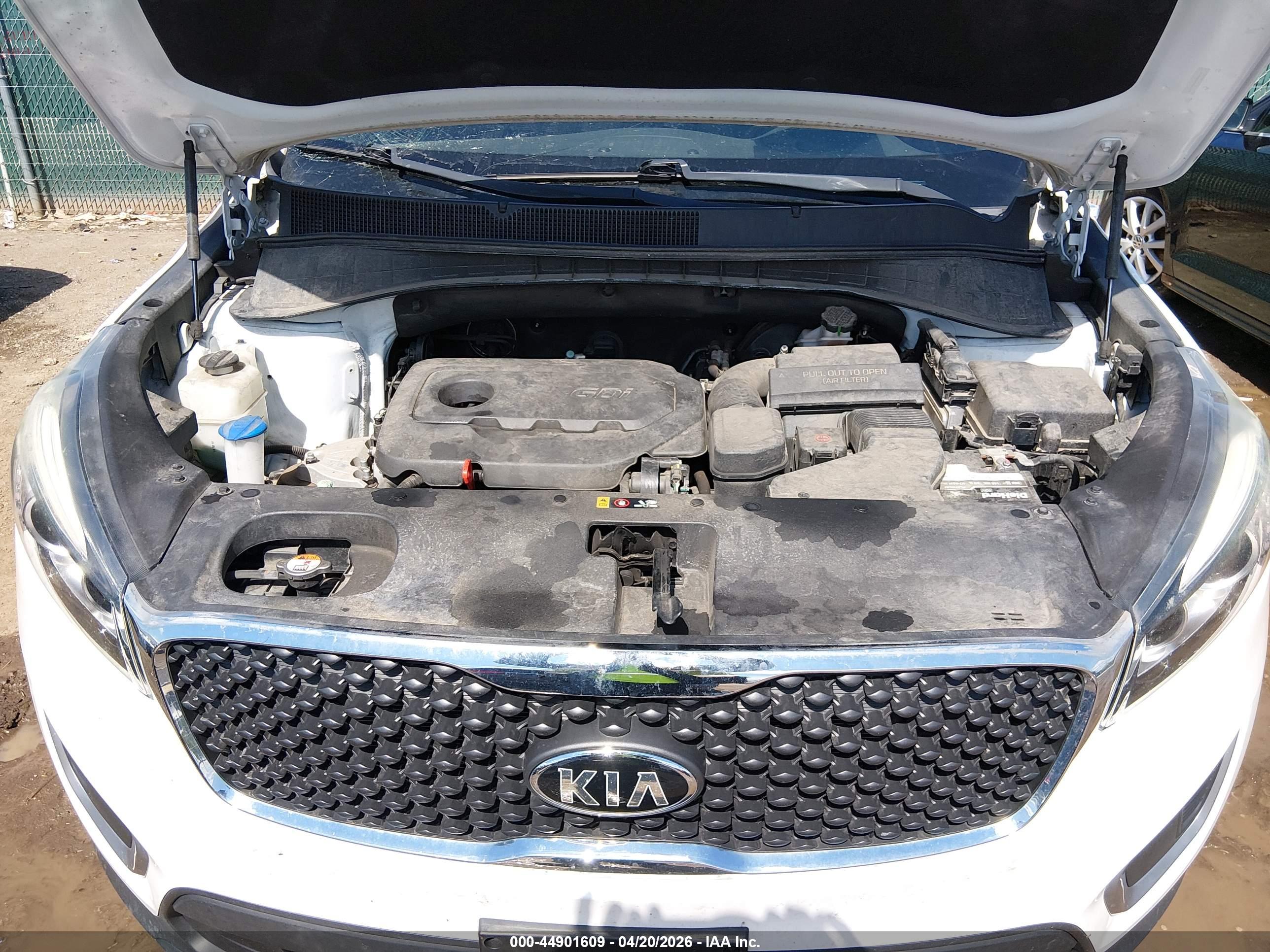 KIA SORENTO image 10