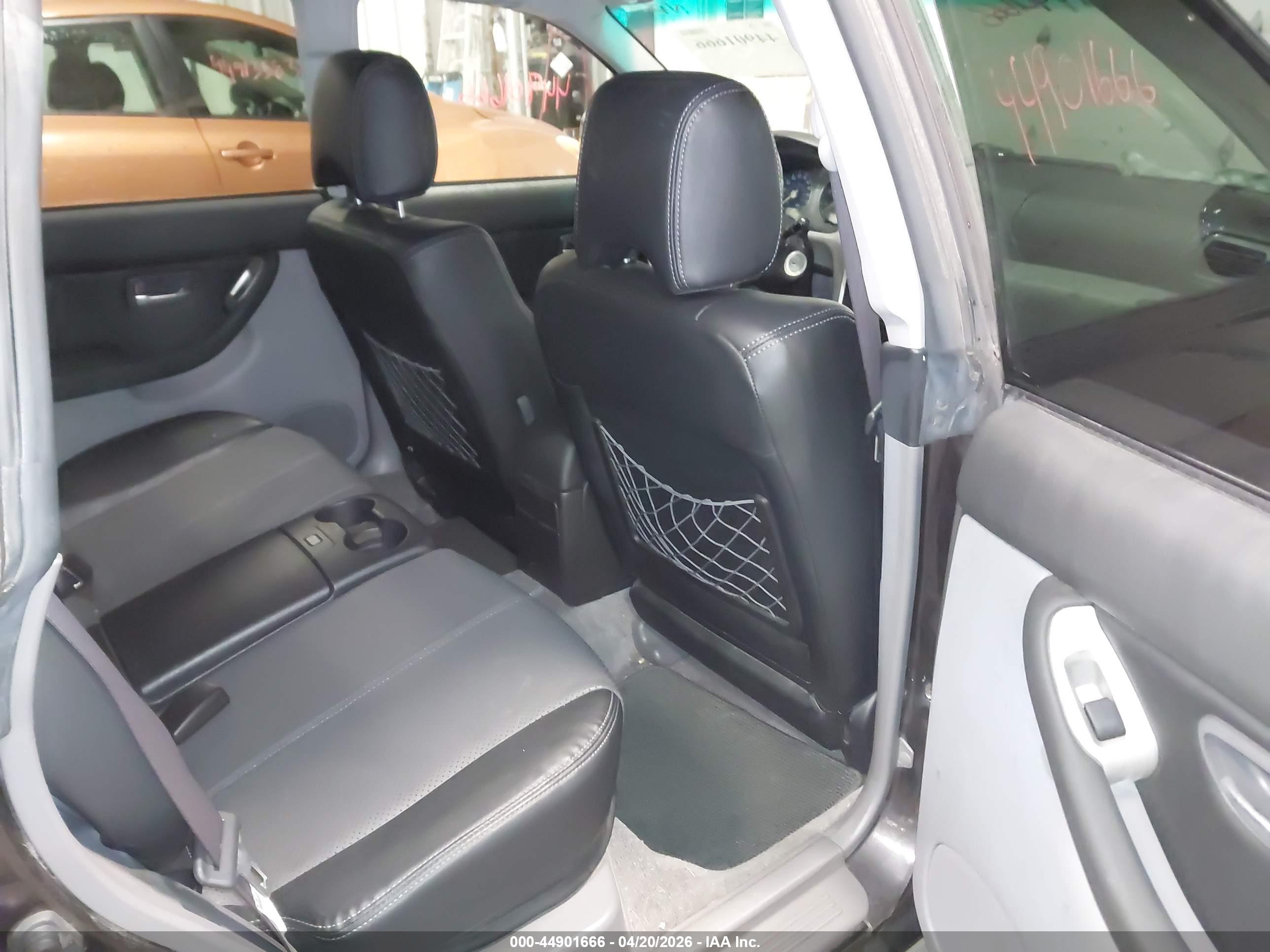 SUBARU BAJA image 8