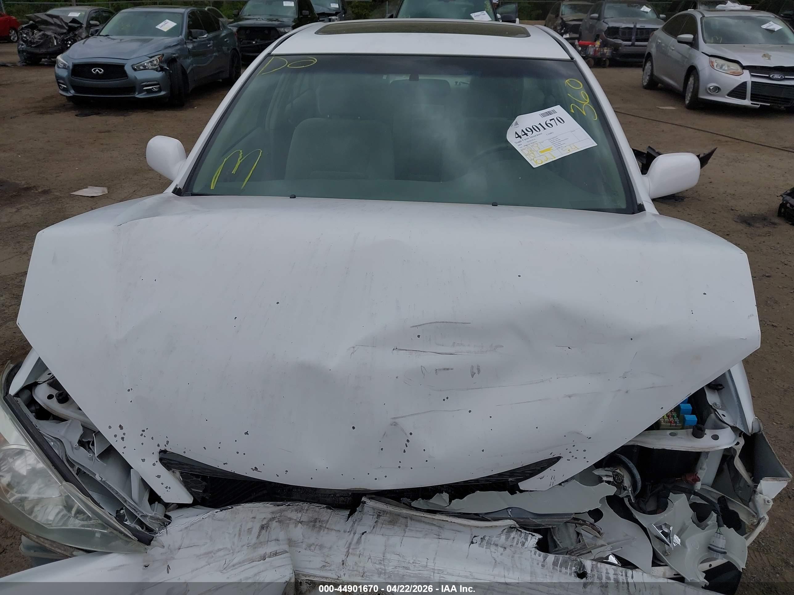 TOYOTA CAMRY image 10