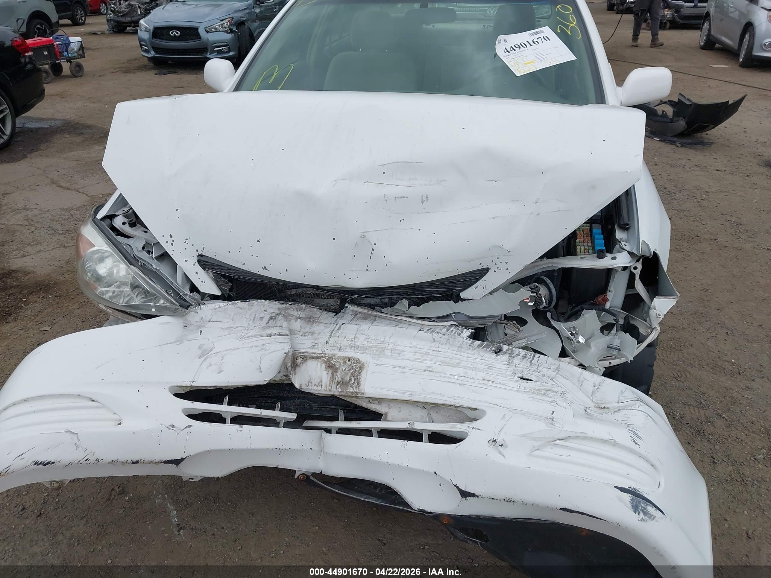 TOYOTA CAMRY image 6