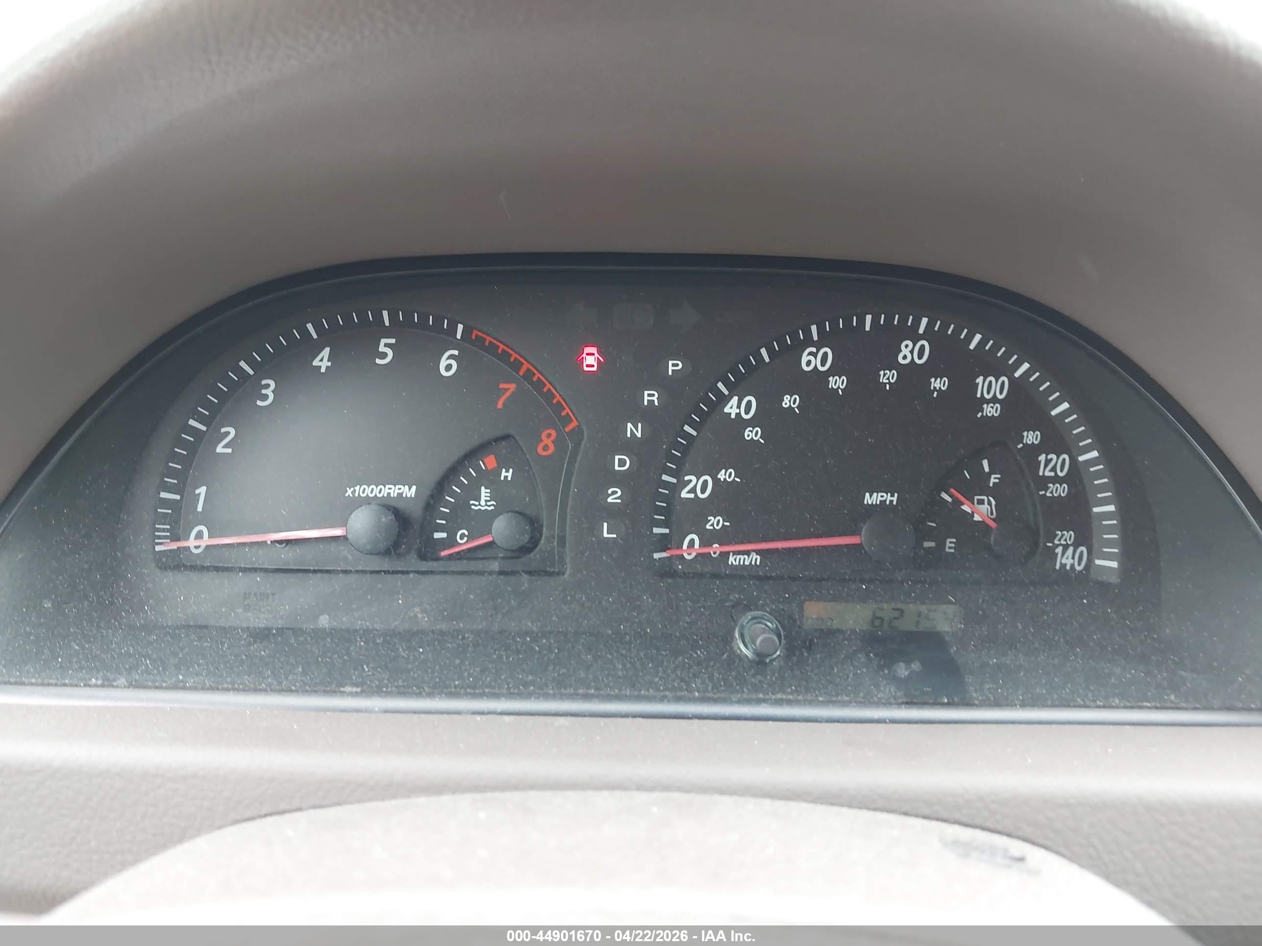 TOYOTA CAMRY image 7