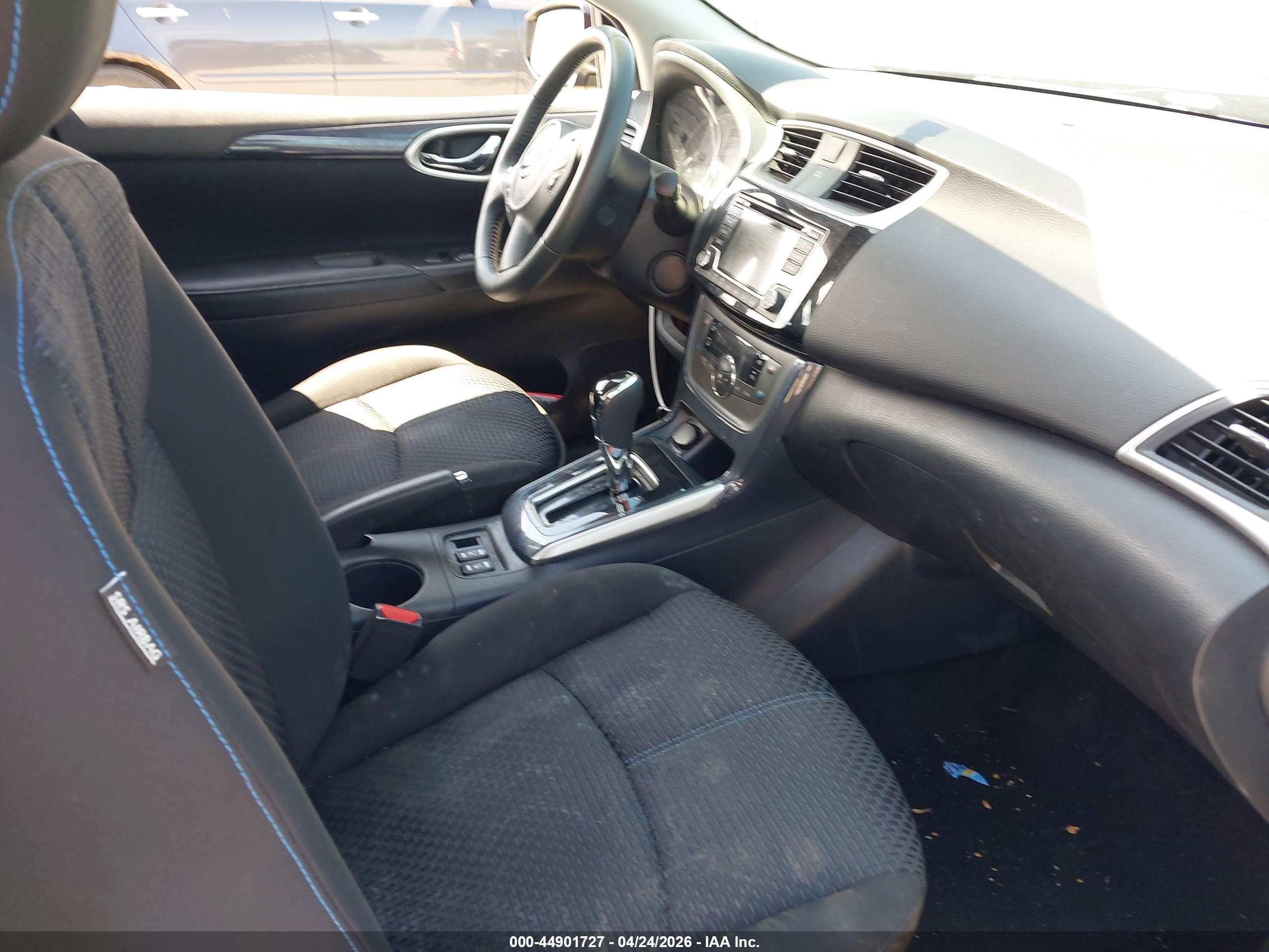 NISSAN SENTRA image 5