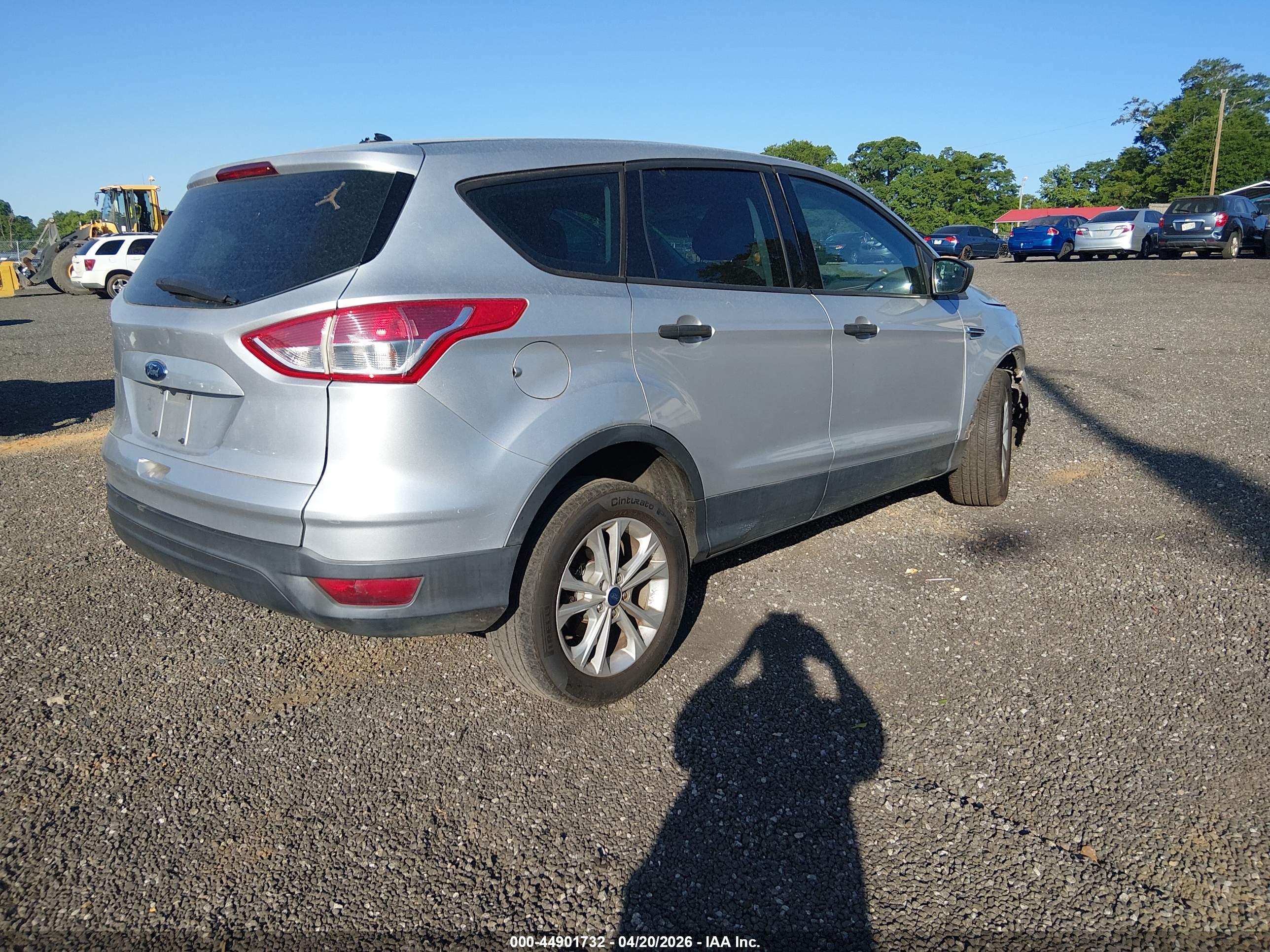 FORD ESCAPE image 4