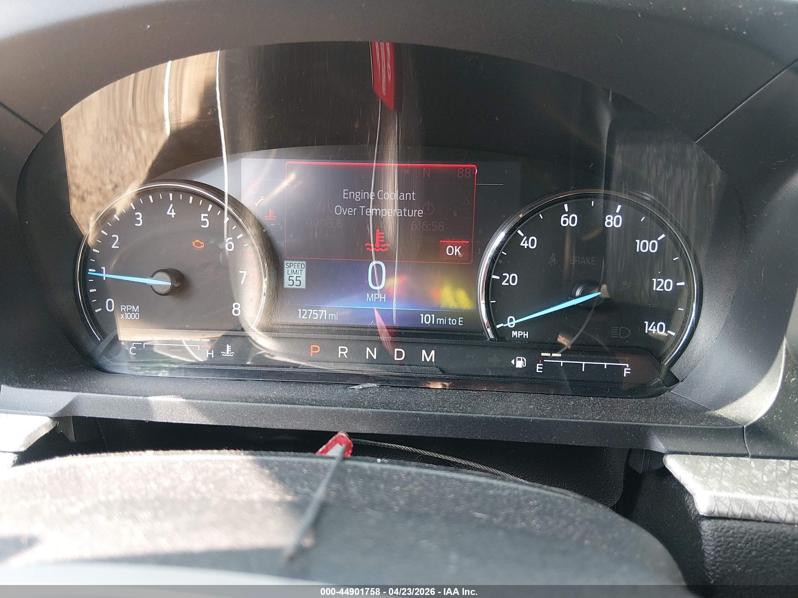 FORD EXPLORER image 7