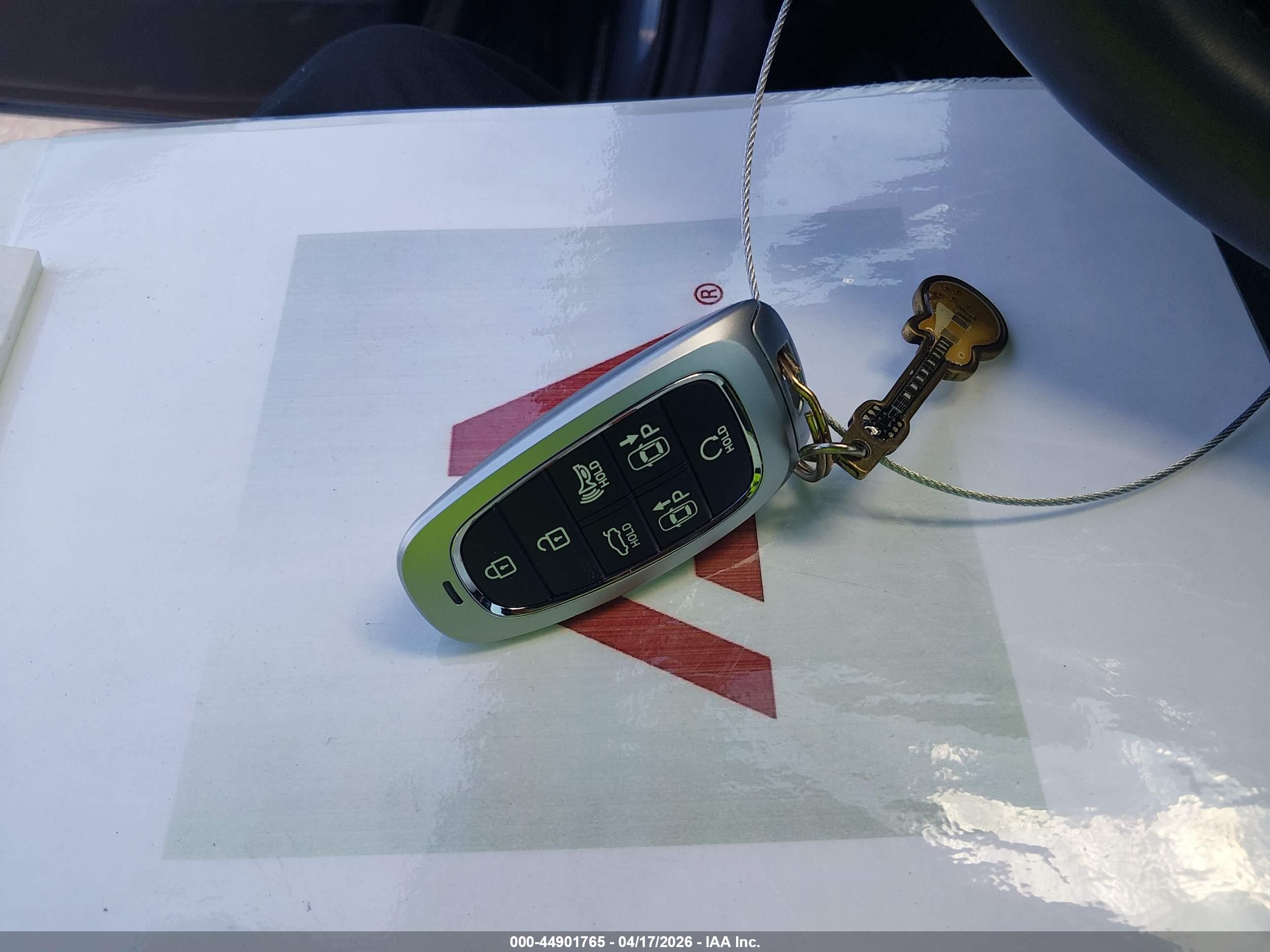 HYUNDAI SONATA image 11