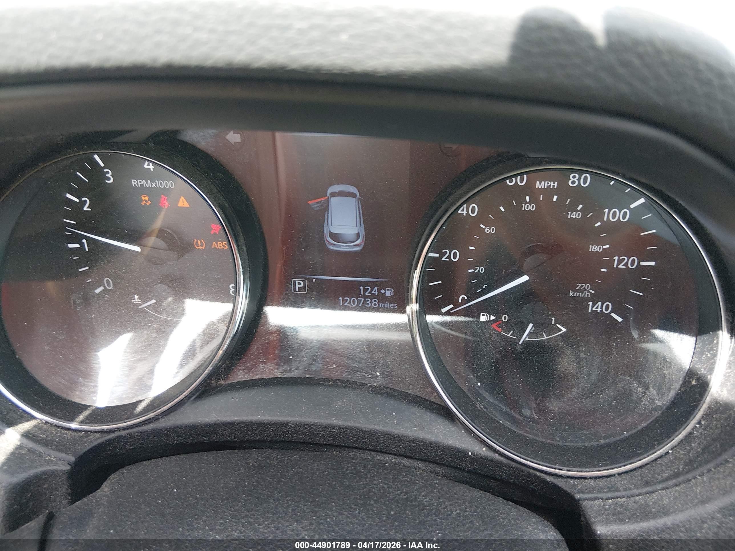 NISSAN ROGUE image 7