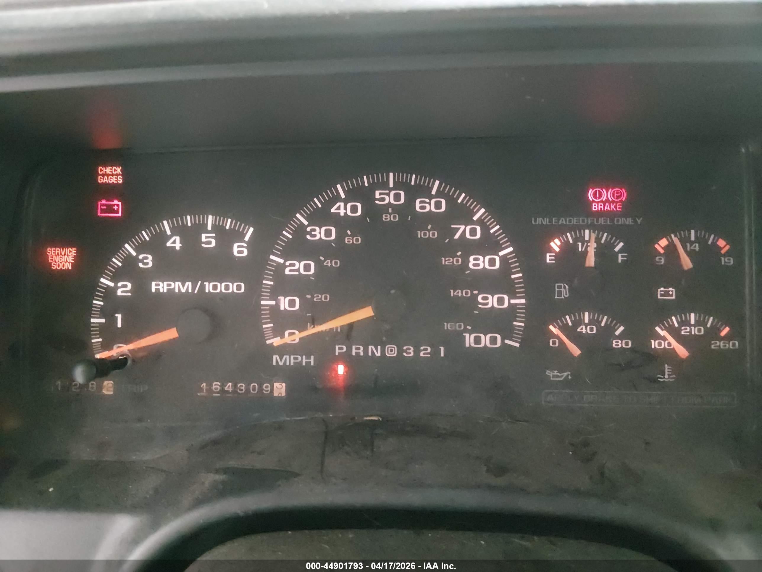 CHEVROLET K2500 image 7