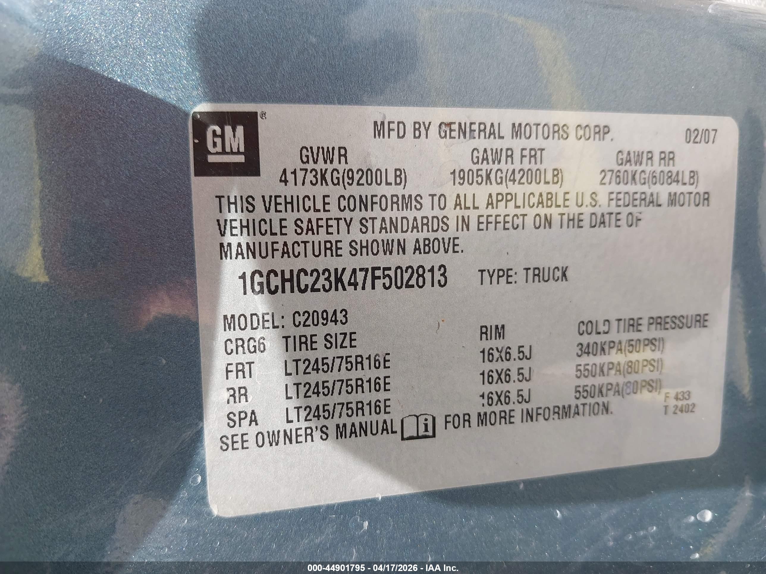 CHEVROLET SILVERADO image 9