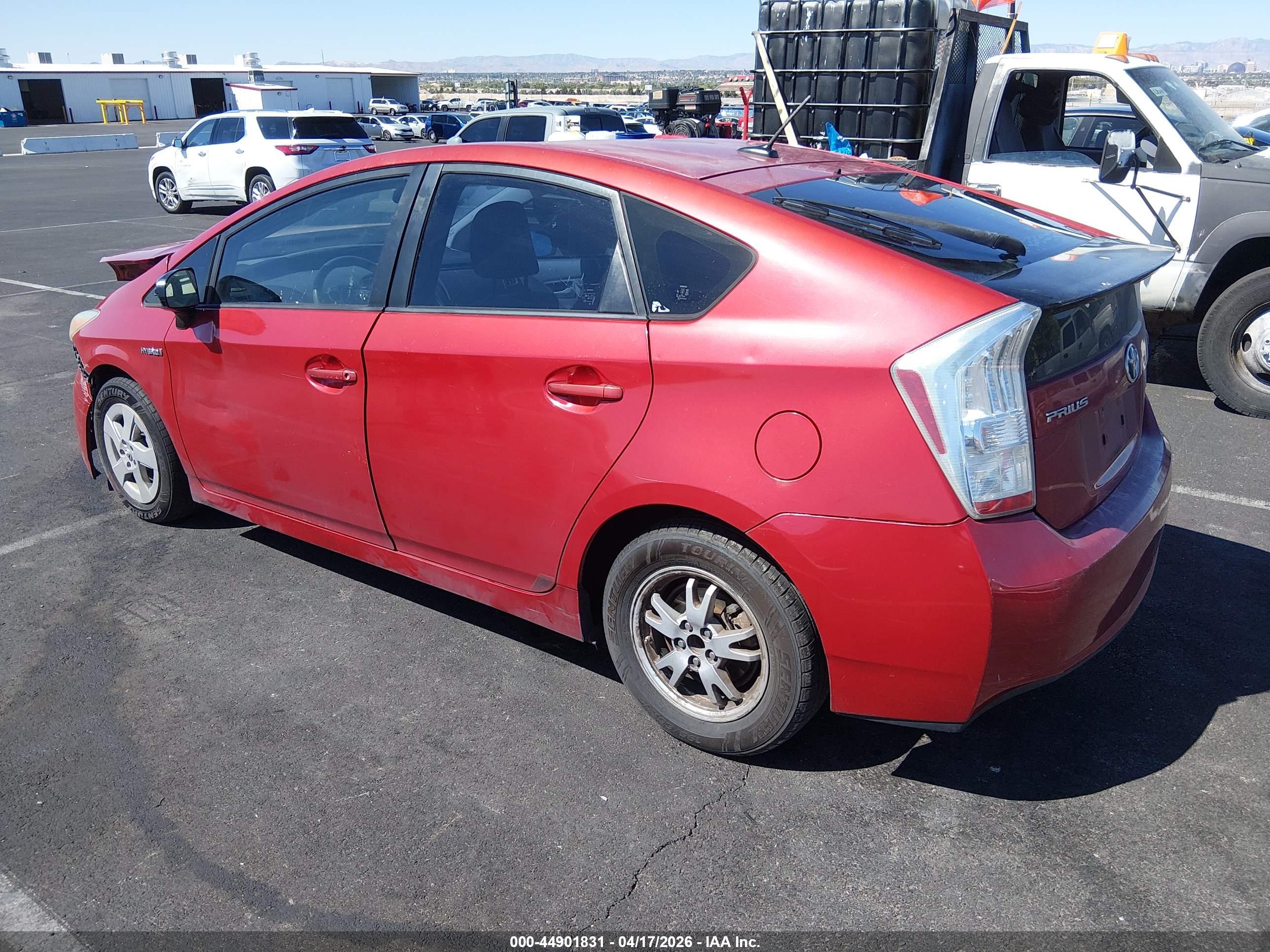 TOYOTA PRIUS image 3