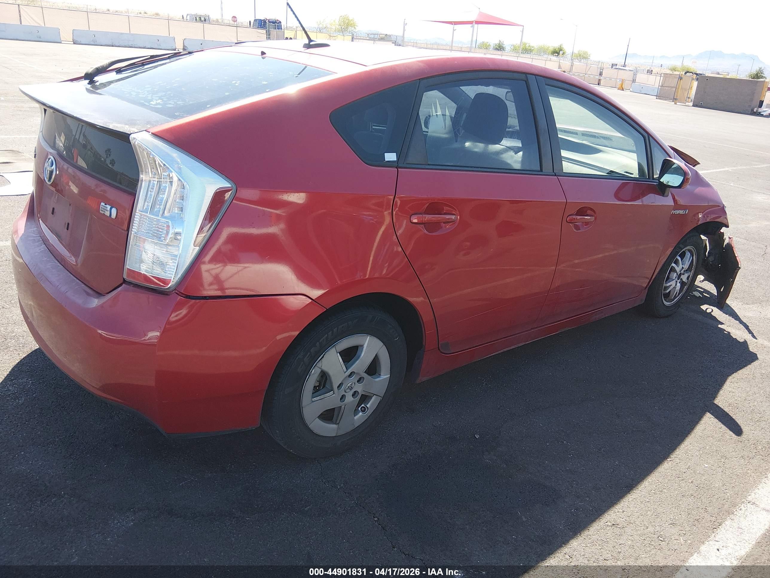 TOYOTA PRIUS image 4