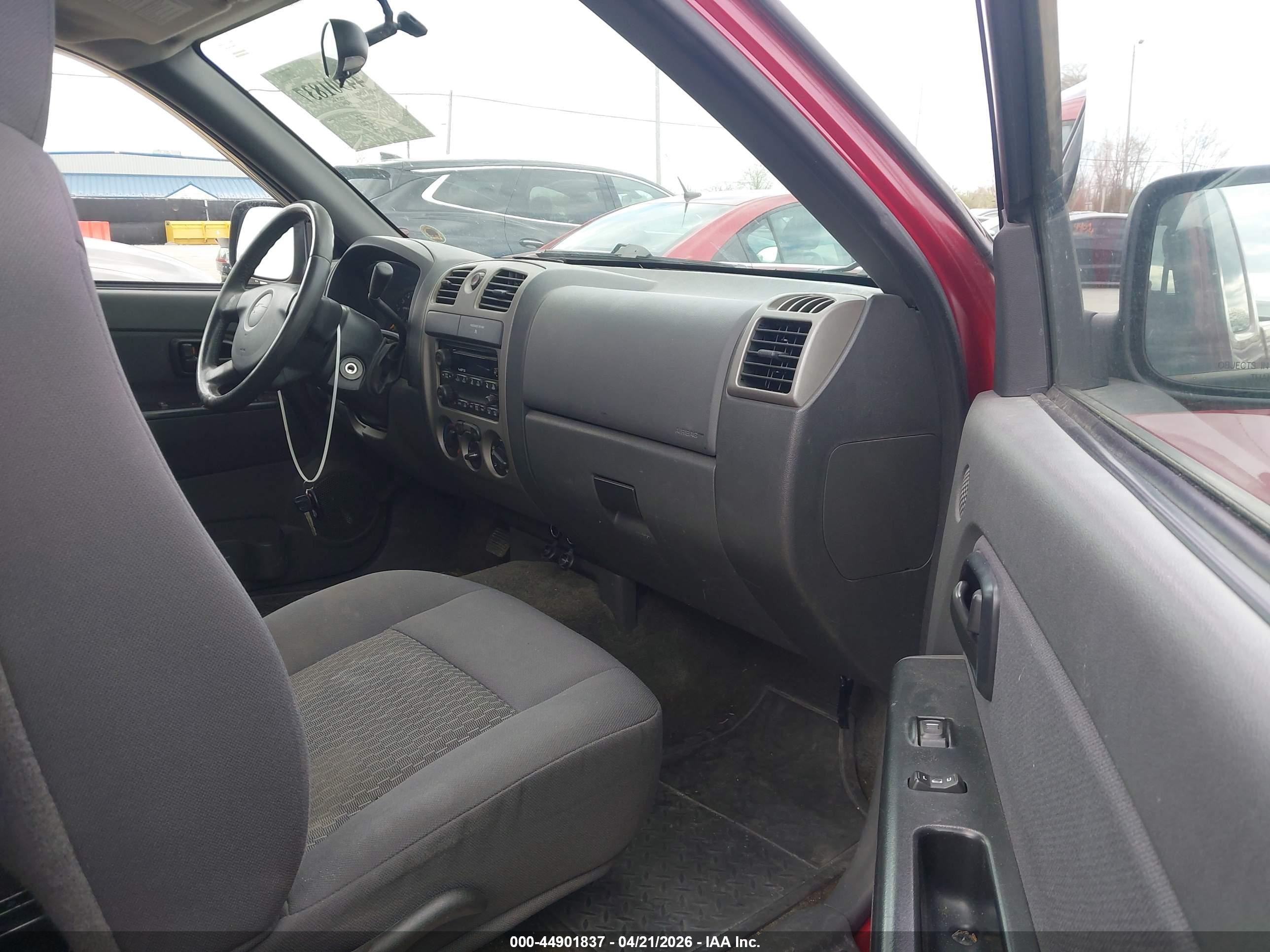 CHEVROLET COLORADO image 5